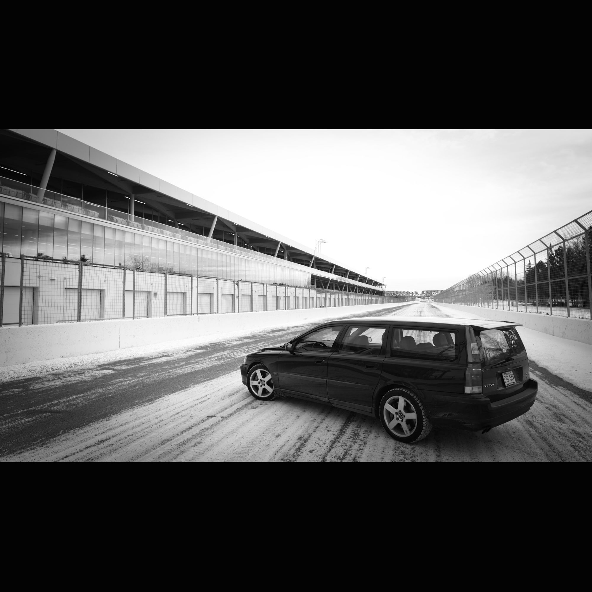 04 V70R in manual. : r/Volvo