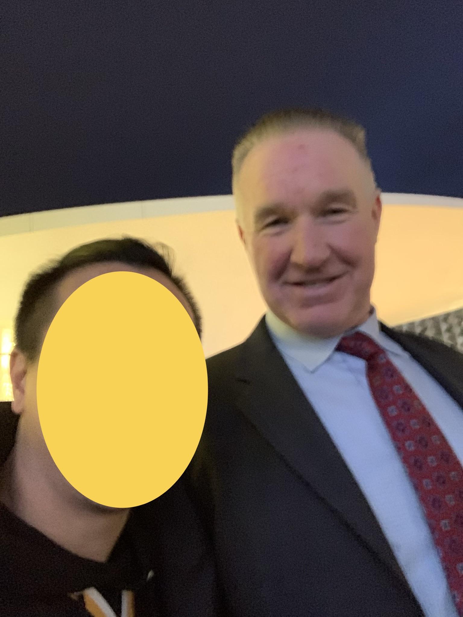 Caught the legend Chris Mullin outside Chase Center after the game