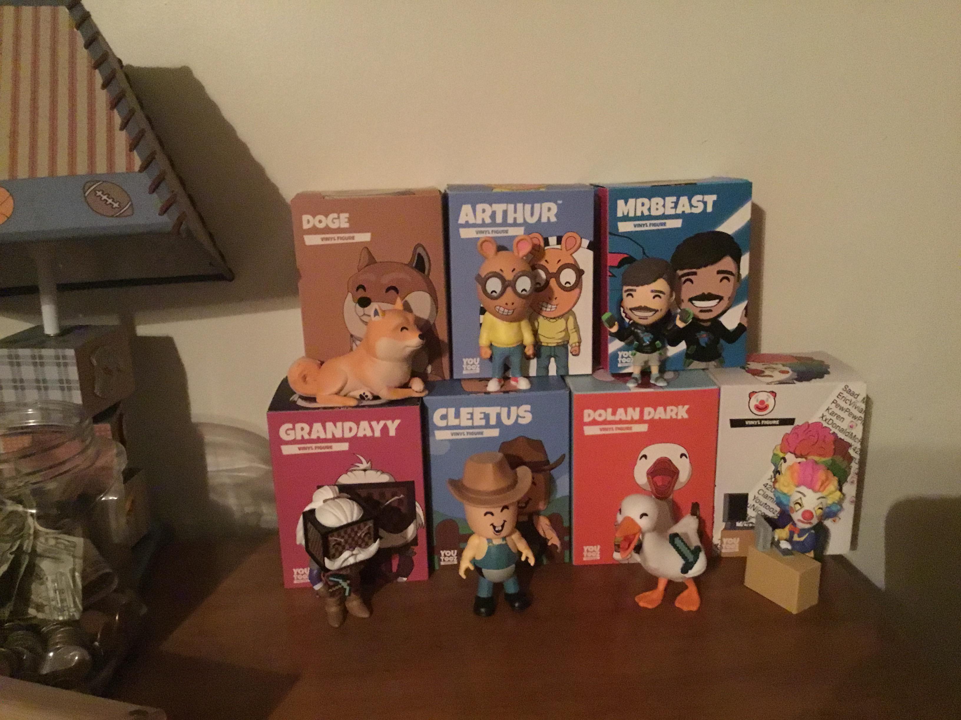 Youtooz Collection again! (Mr.Beast and Arthur came in) r/Youtooz