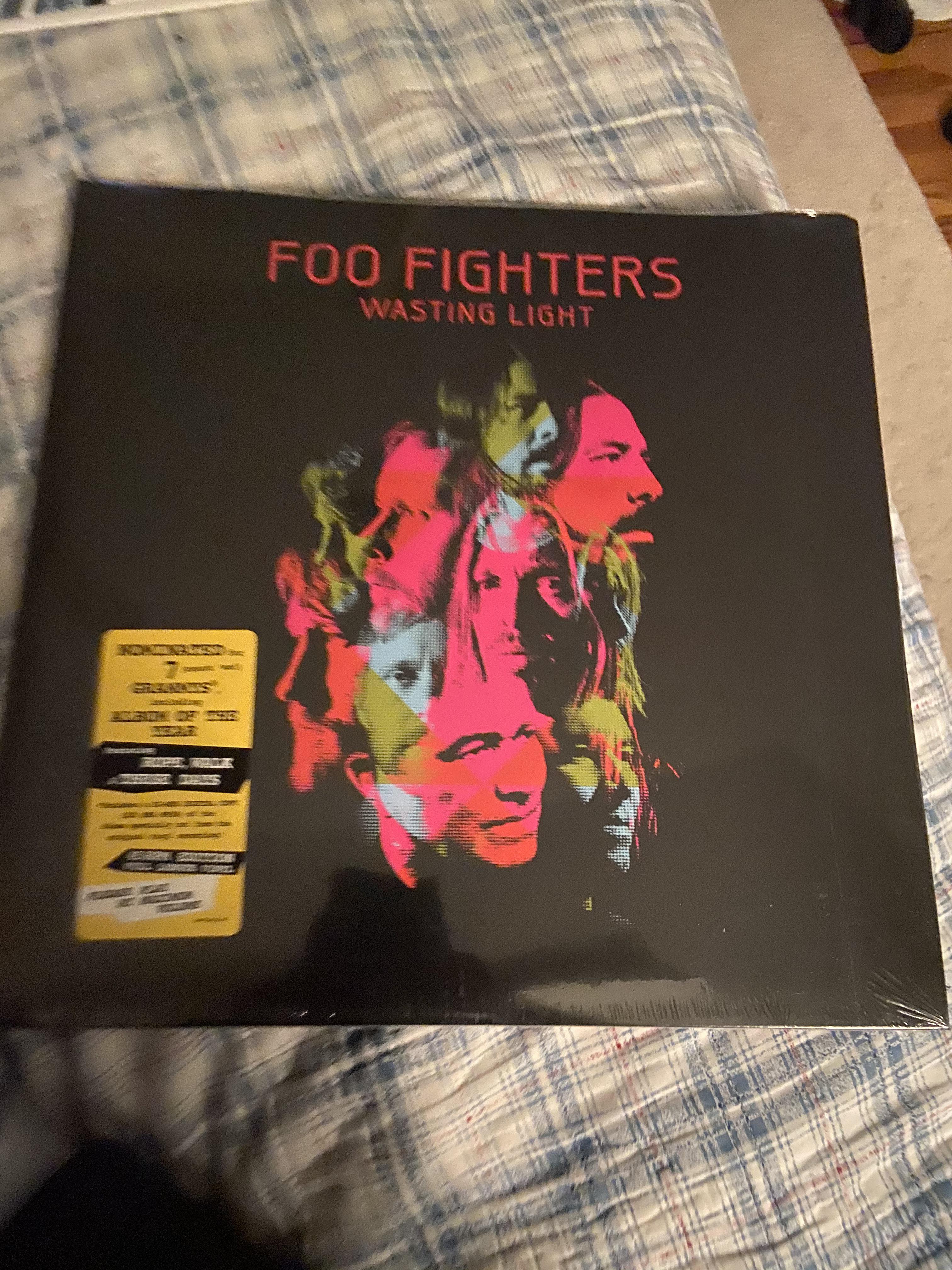 Merry Christmas To Me Merry Christmas to me from me ( vinyl ) Foofighters