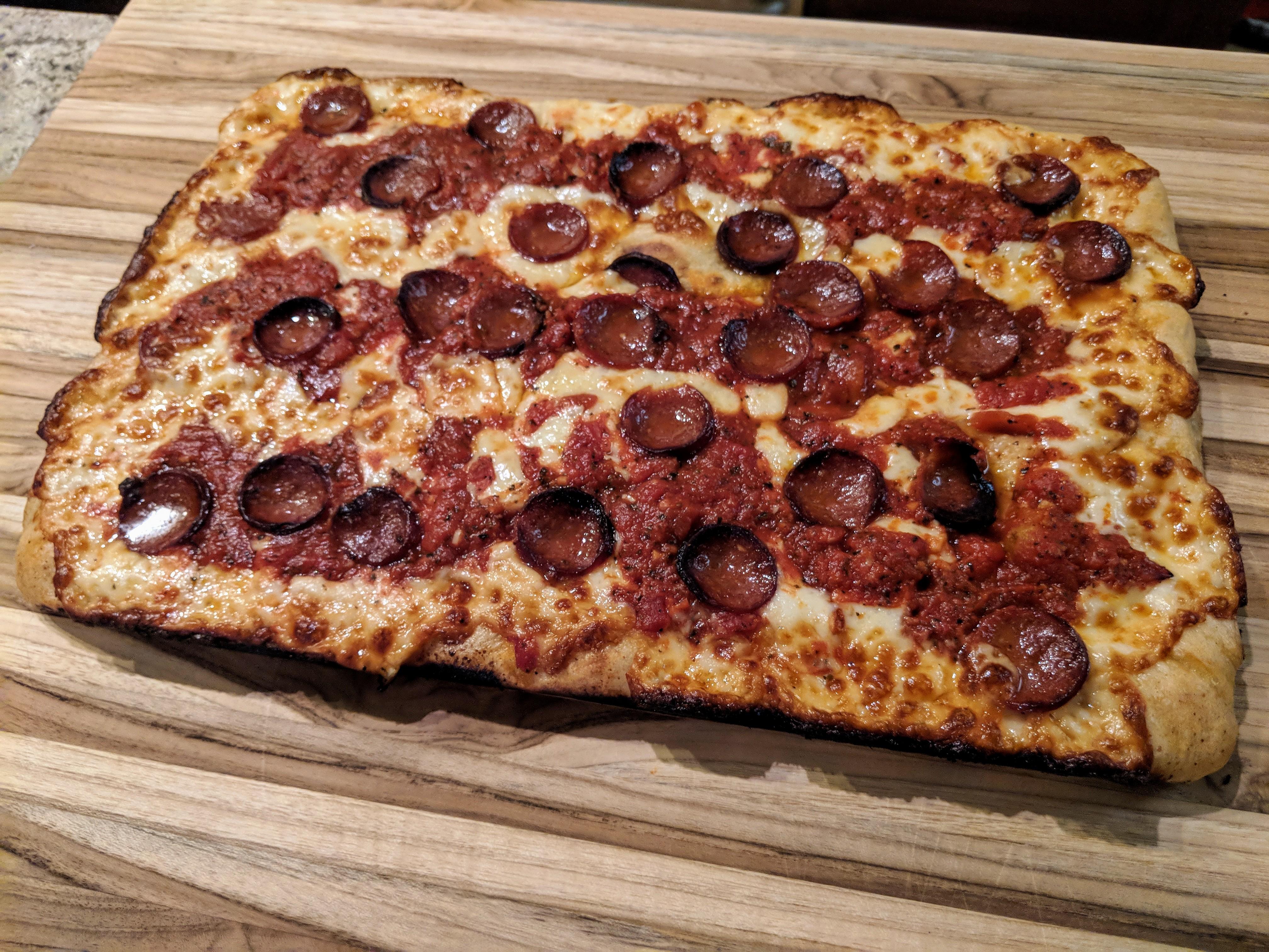 Gave DetroitStyle a shot [J. KENJI LÓPEZALT Recipe ] r/Pizza