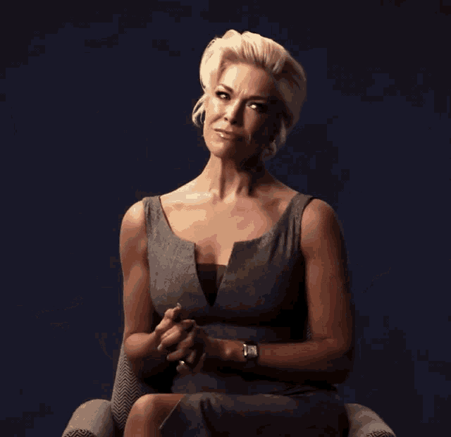 Hannah Waddingham. God damn! That's a lotta woman right there. The perfect stepmommy or neighbor