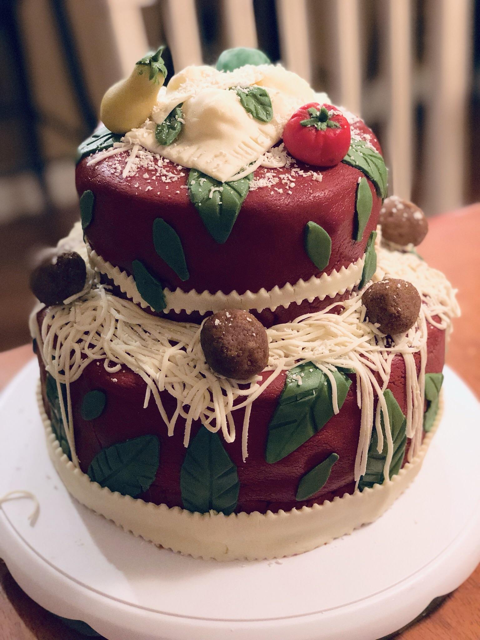 Made this pasta themed cake for my moms birthday. First attempt at