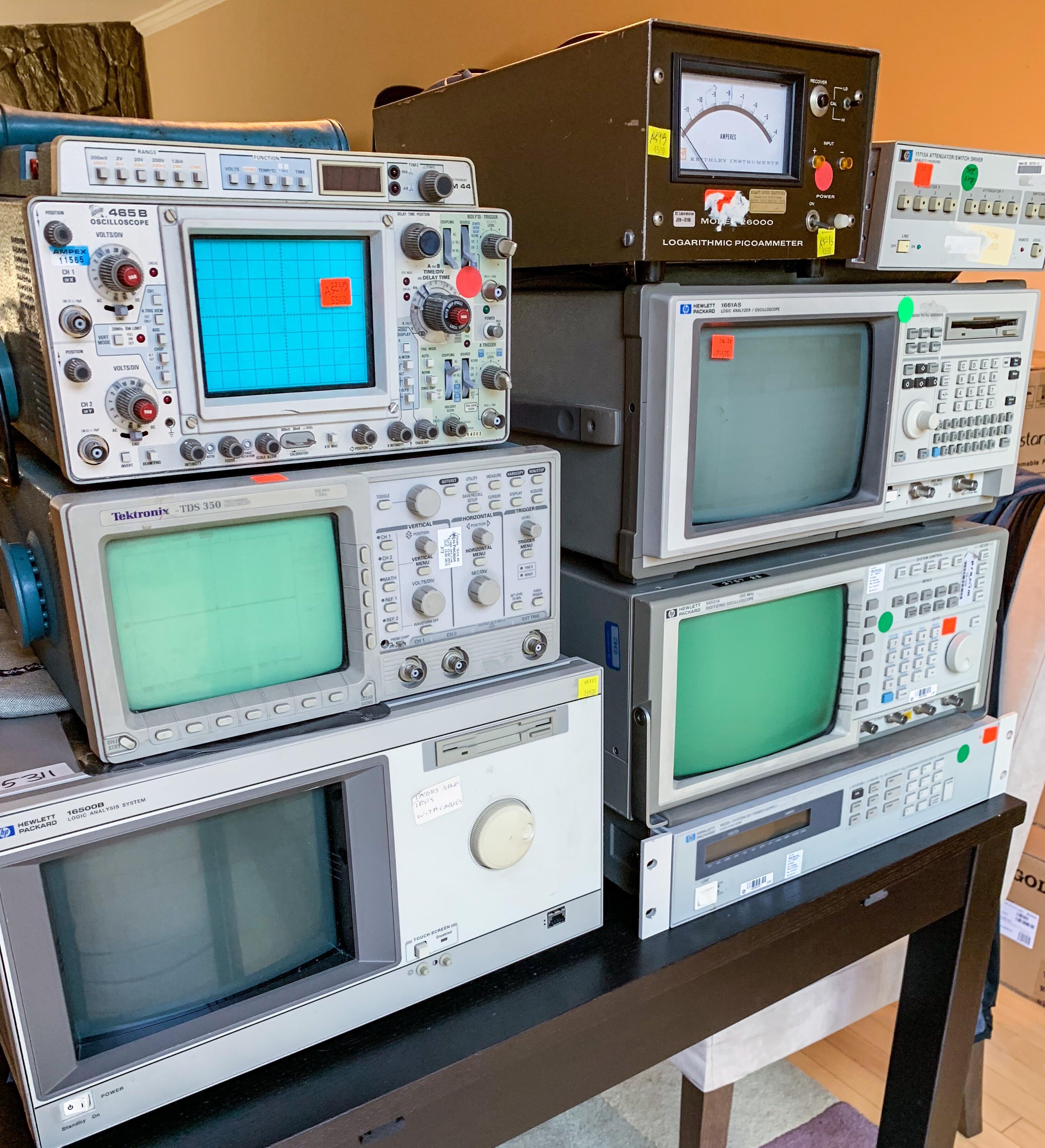 “New” gear from a Surplus Store (HSC) clearance sale r/electronics