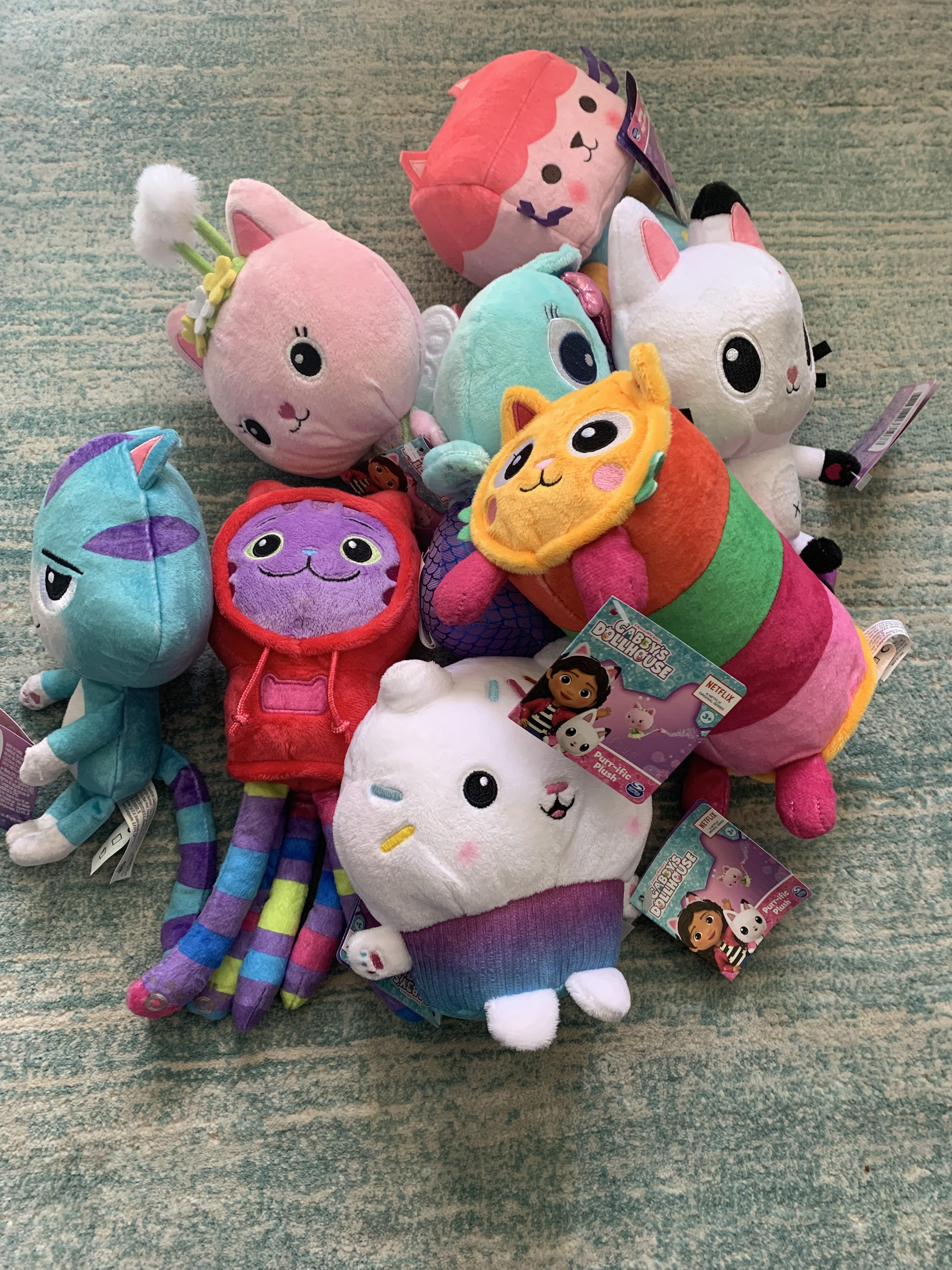 Thank you Aldi for the Gabby’s Dollhouse stuffies! r/aldi