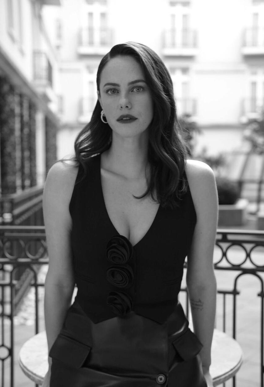 Kaya Scodelario – Sexy Modelos Famosas