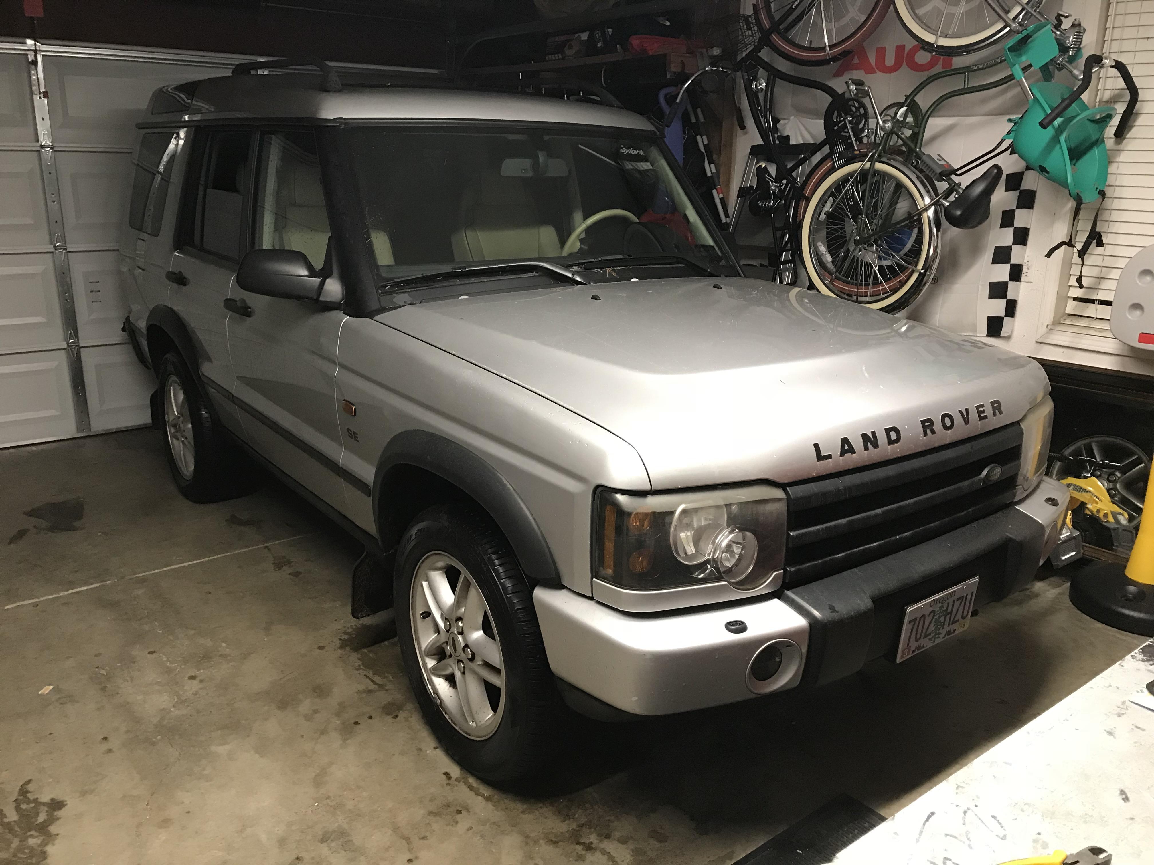 Just picked this gem up. Rejoining the Land Rover Family r/LandRover