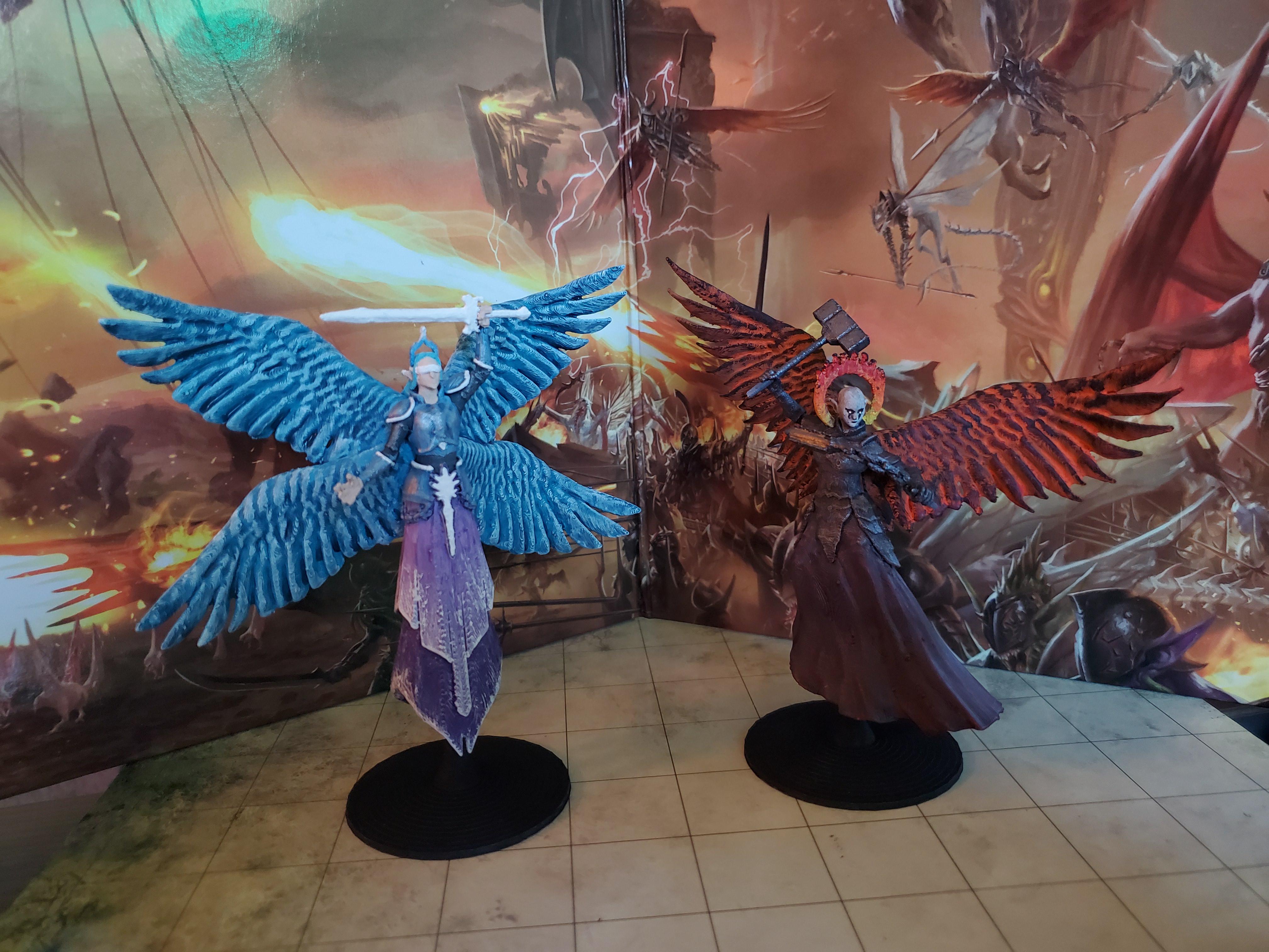 Zariel in Angelic and Devil form From Descent into Avernus. Free stl