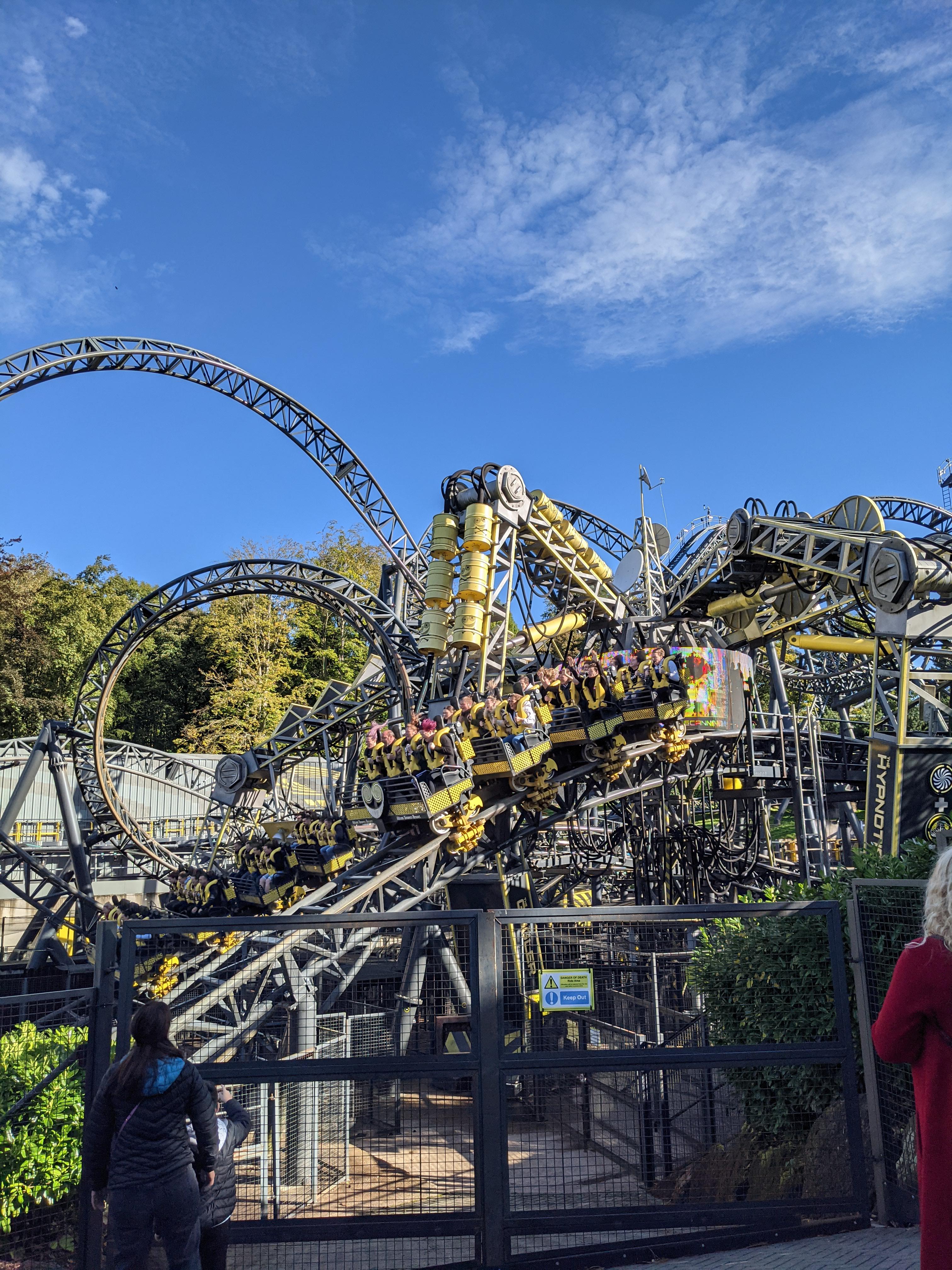 [The Smiler] [Alton Towers, England] The best ride in the park and no