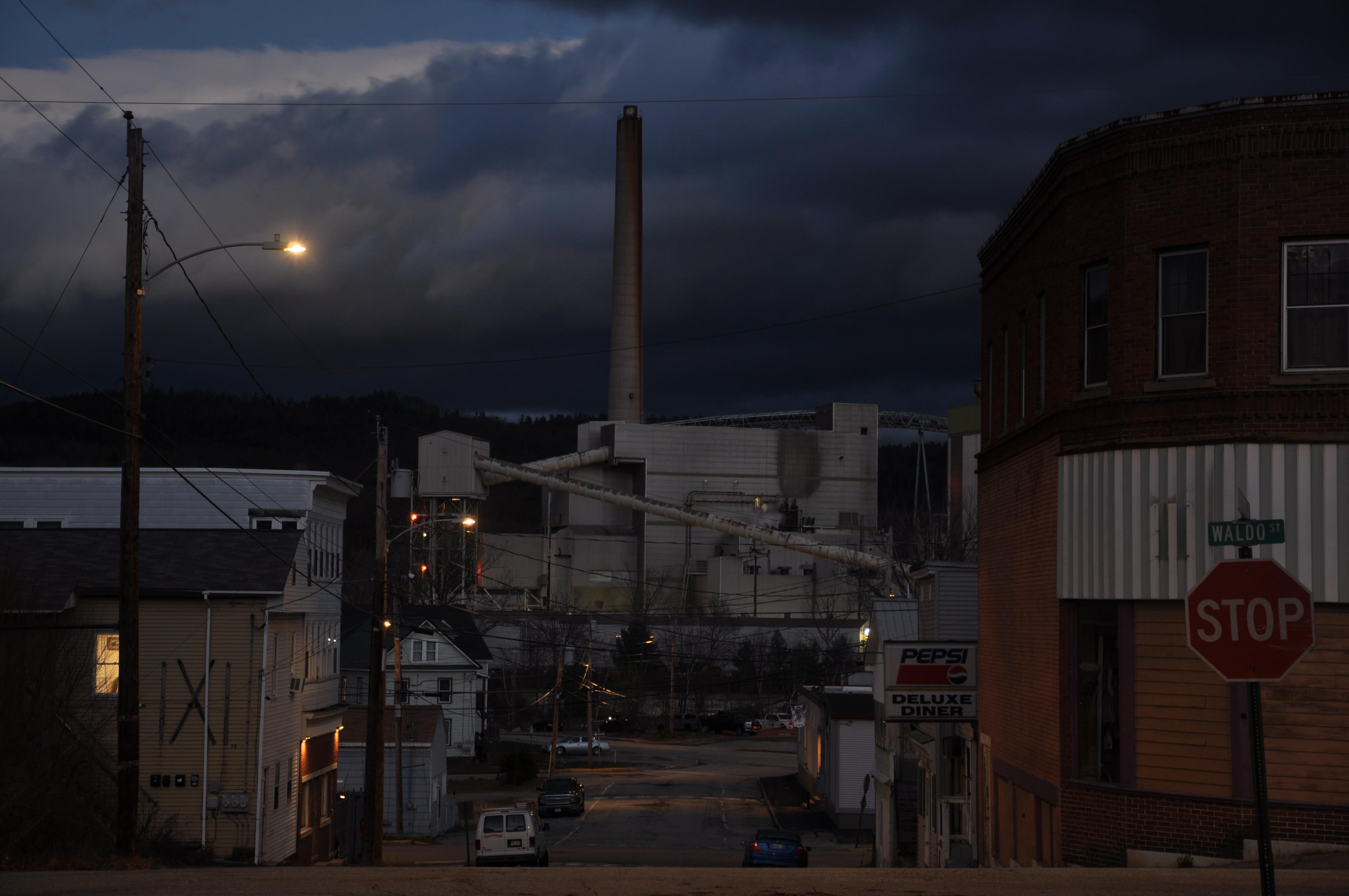 Rumford last night r/Maine