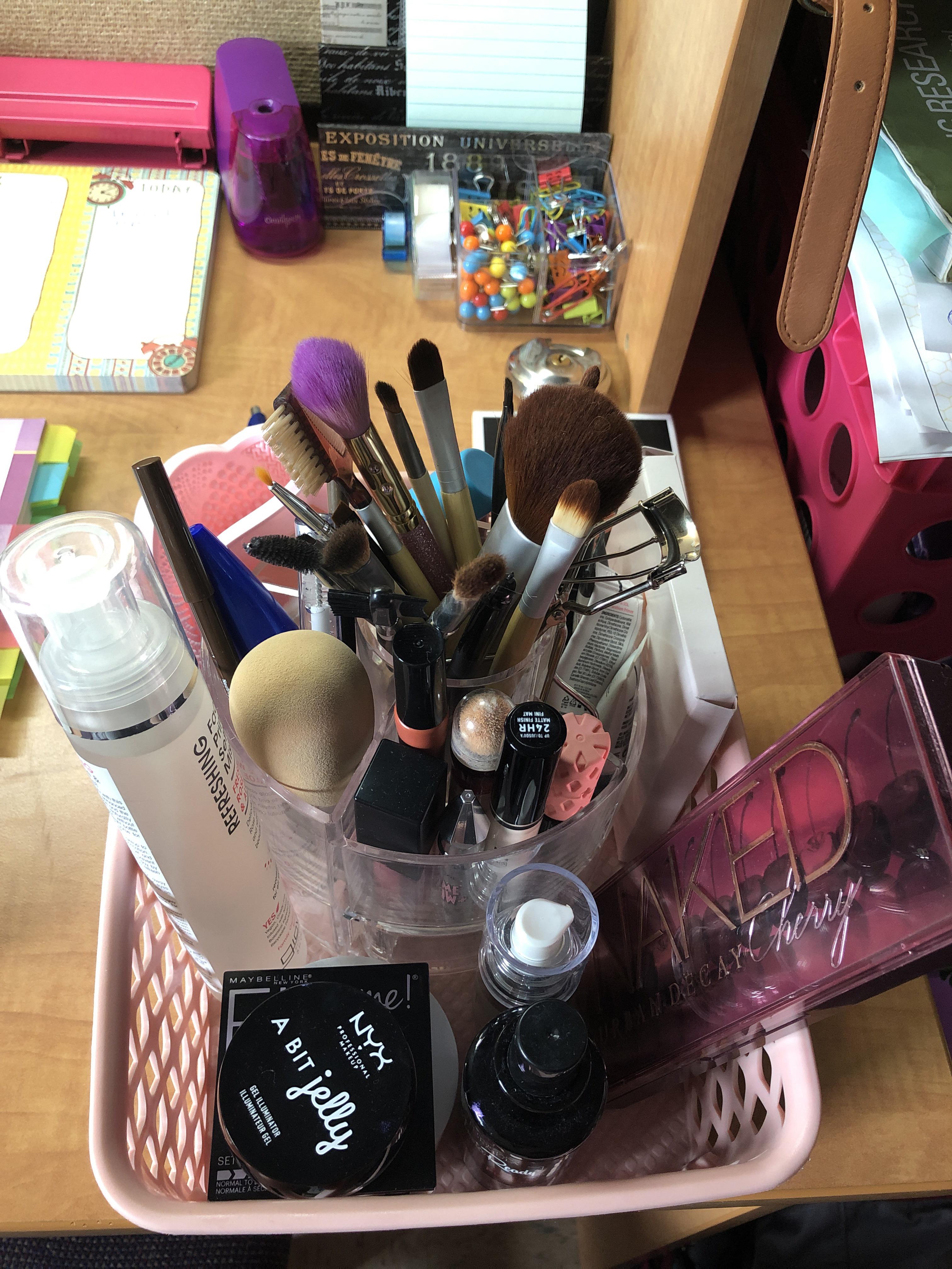 College life equals tiny organization bins for makeup that you can