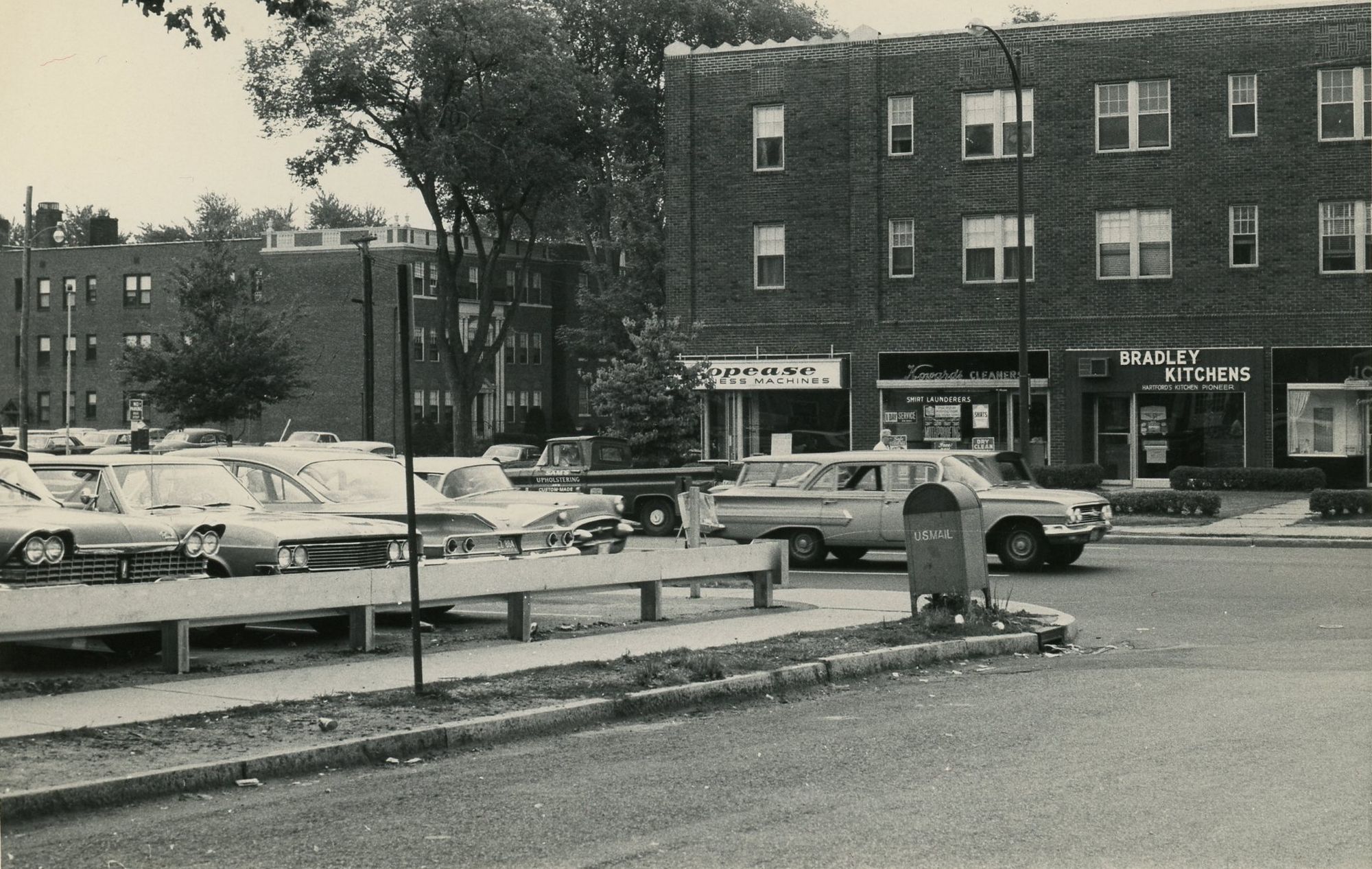 West Hartford, Connecticut, 1960s r/roadtripnewengland