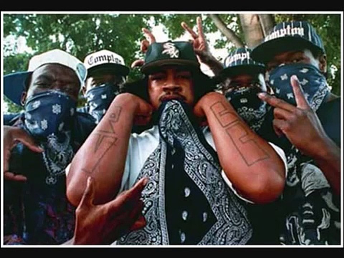 Park Village Compton Crips r/CaliBanging