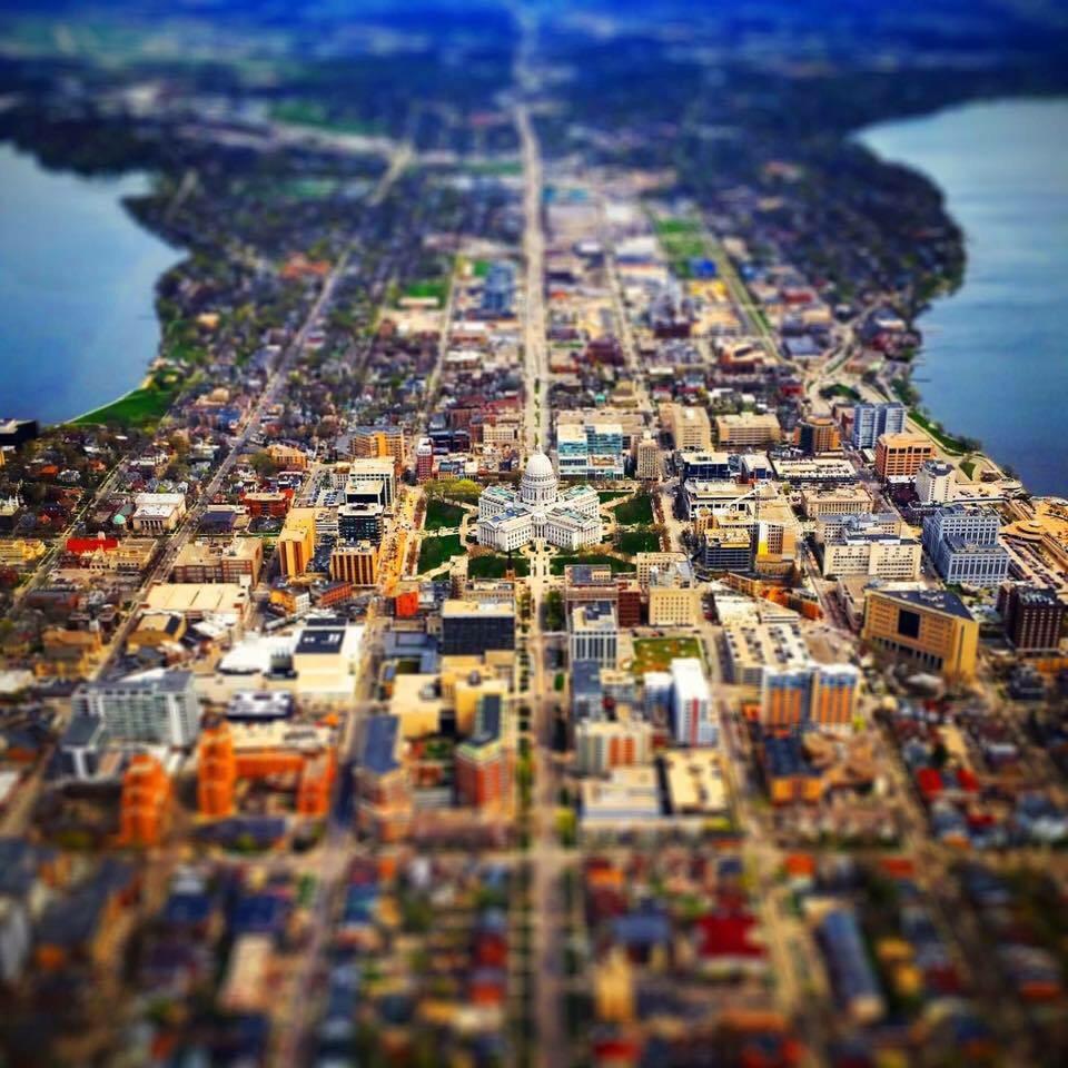 Downtown Madison, WI r/InfrastructurePorn