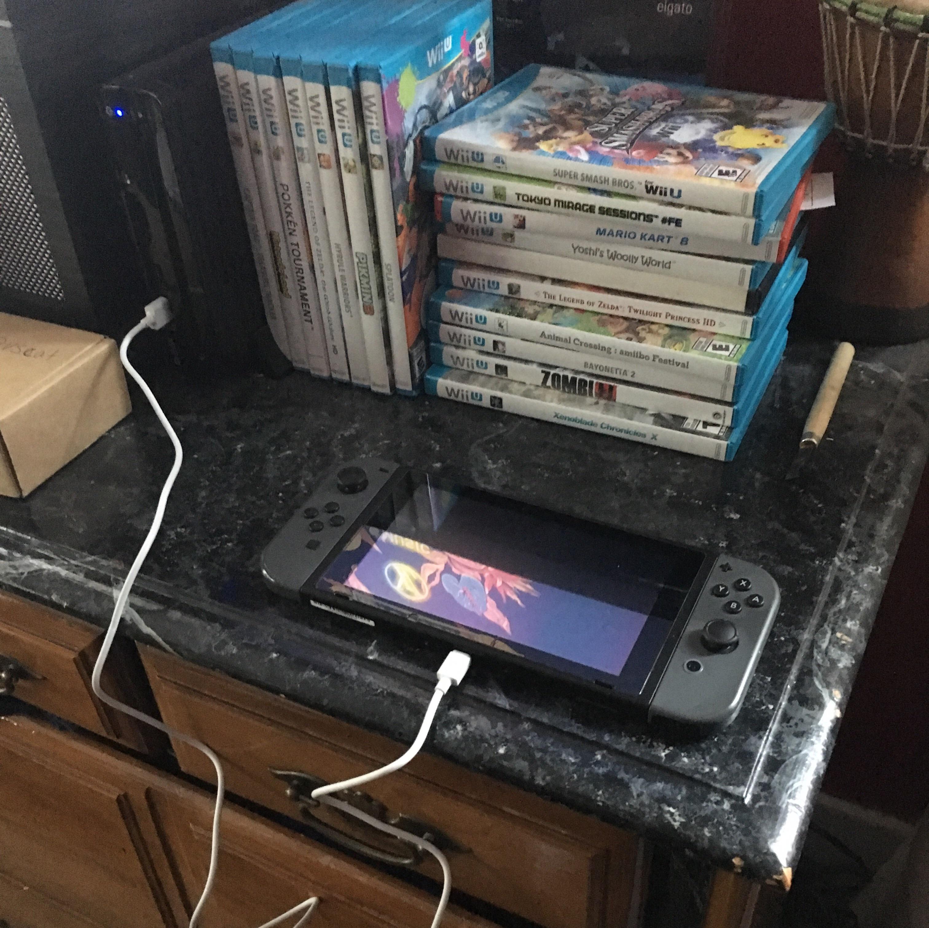 Charging the Nintendo Switch with the Wii U. r/gaming