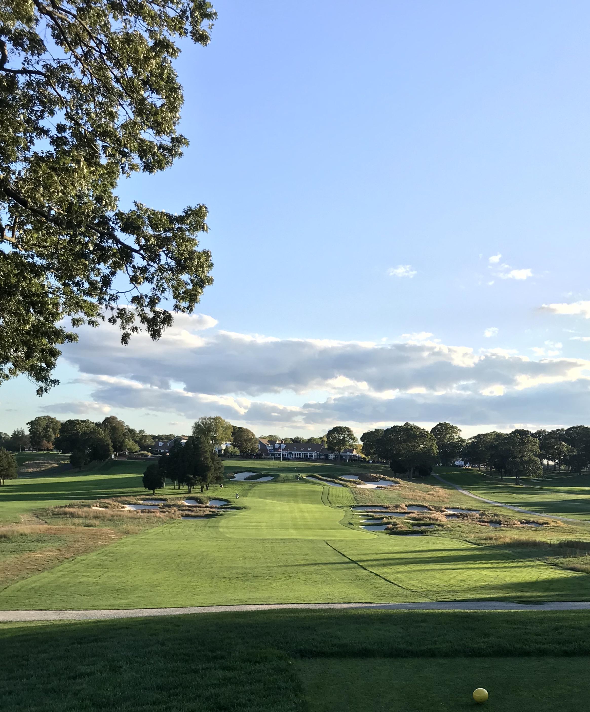 Finishing hole at bethpage black r/golf