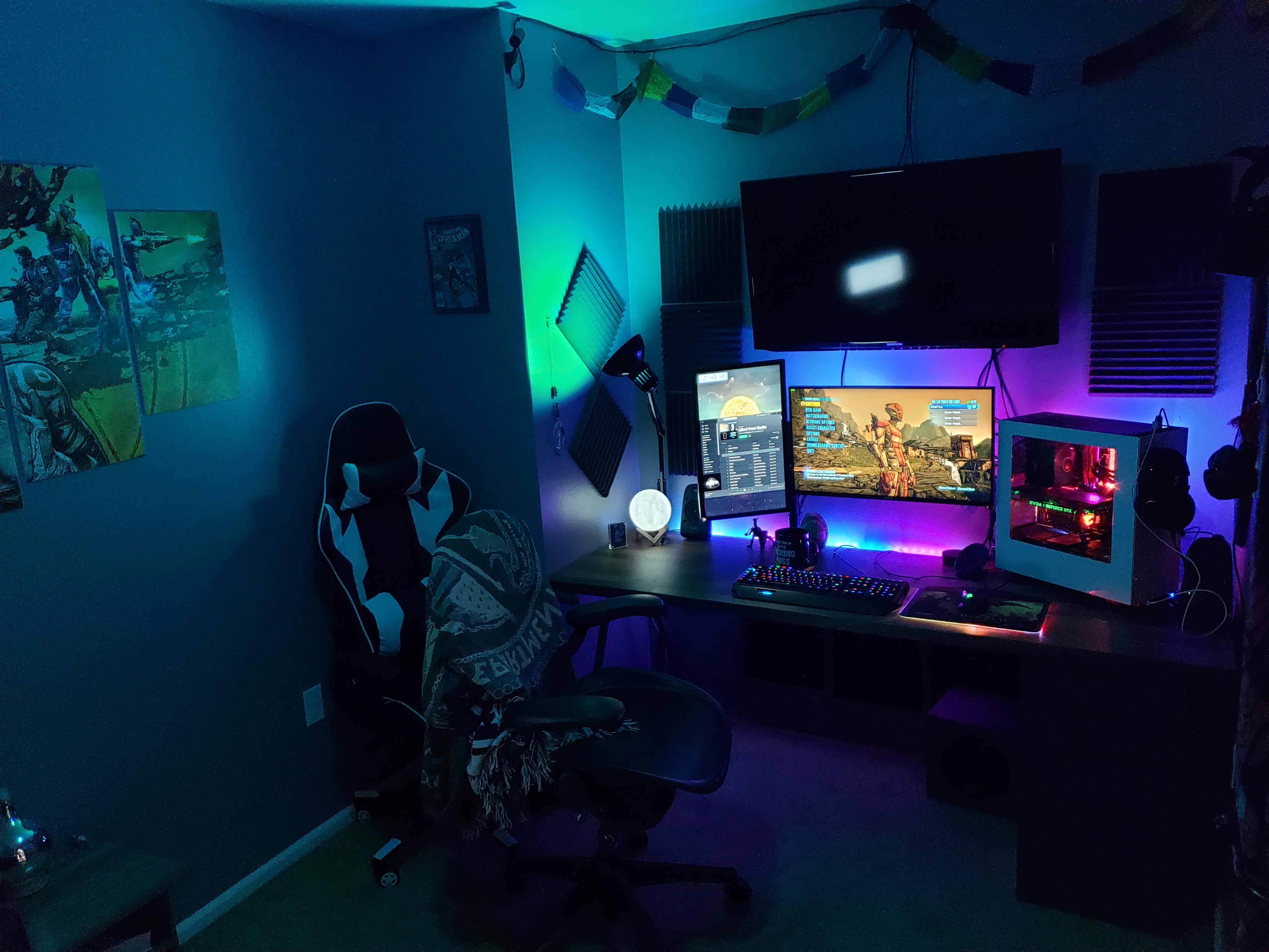 Computer Making Room Hot Why Your Computer Is Loud And How To Reduce The Noise Crucial Com