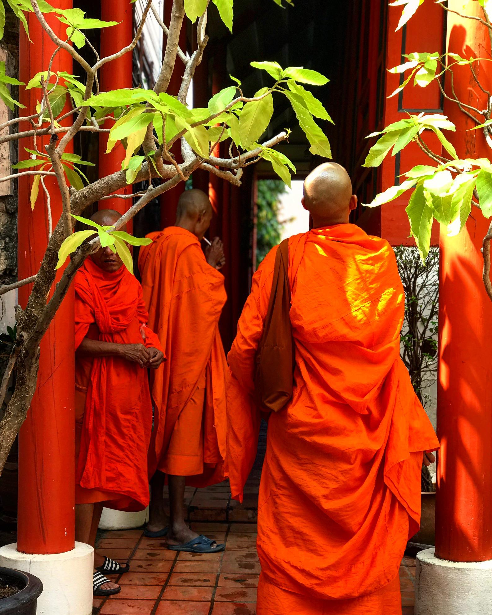 Smoke break in Thailand 🇹🇭 r/Cigarettes