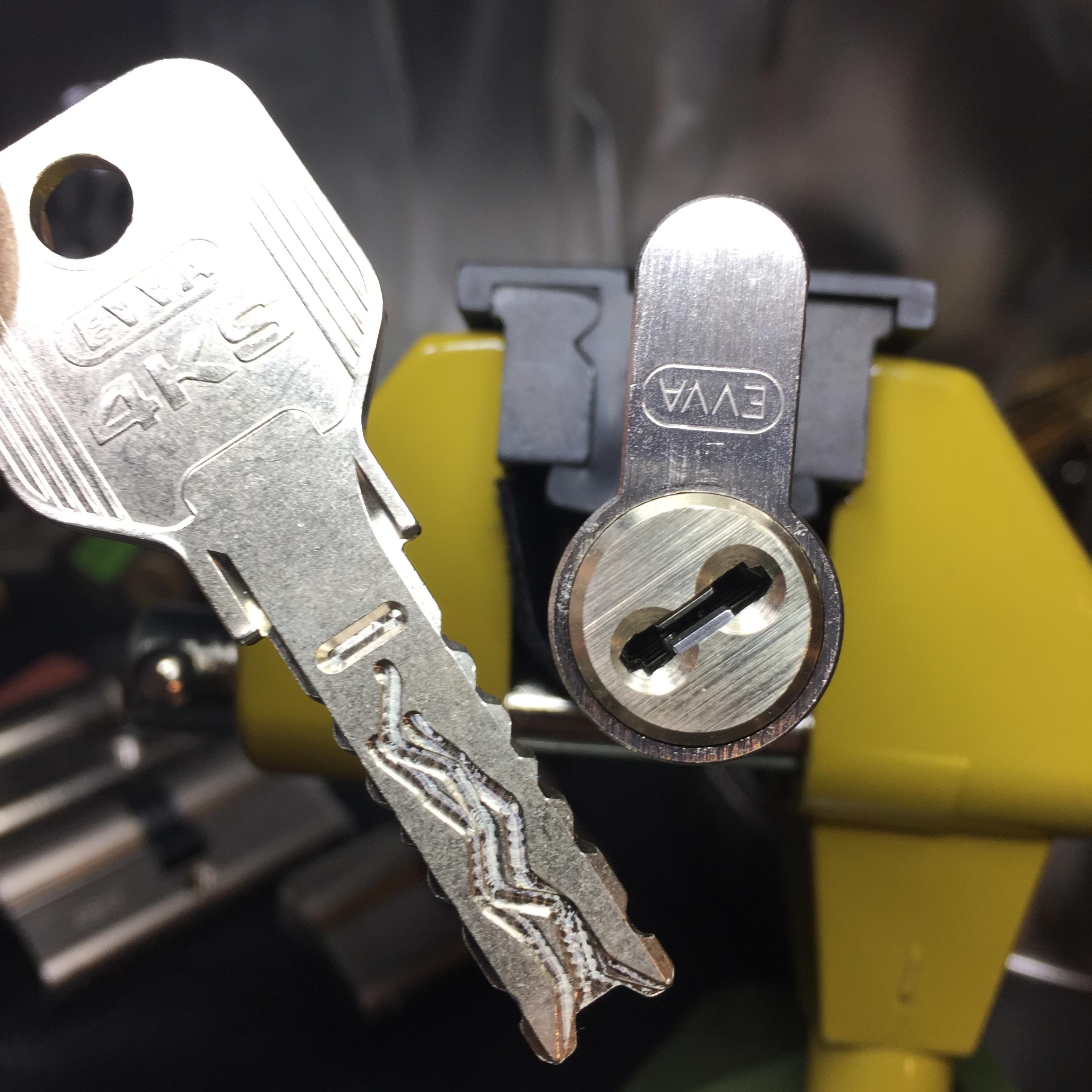 EVVA 4KS Picked! lockpicking