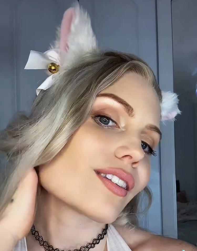 You won’t want to miss this new set ! 😻 my Onlyfans is only .40 cents a