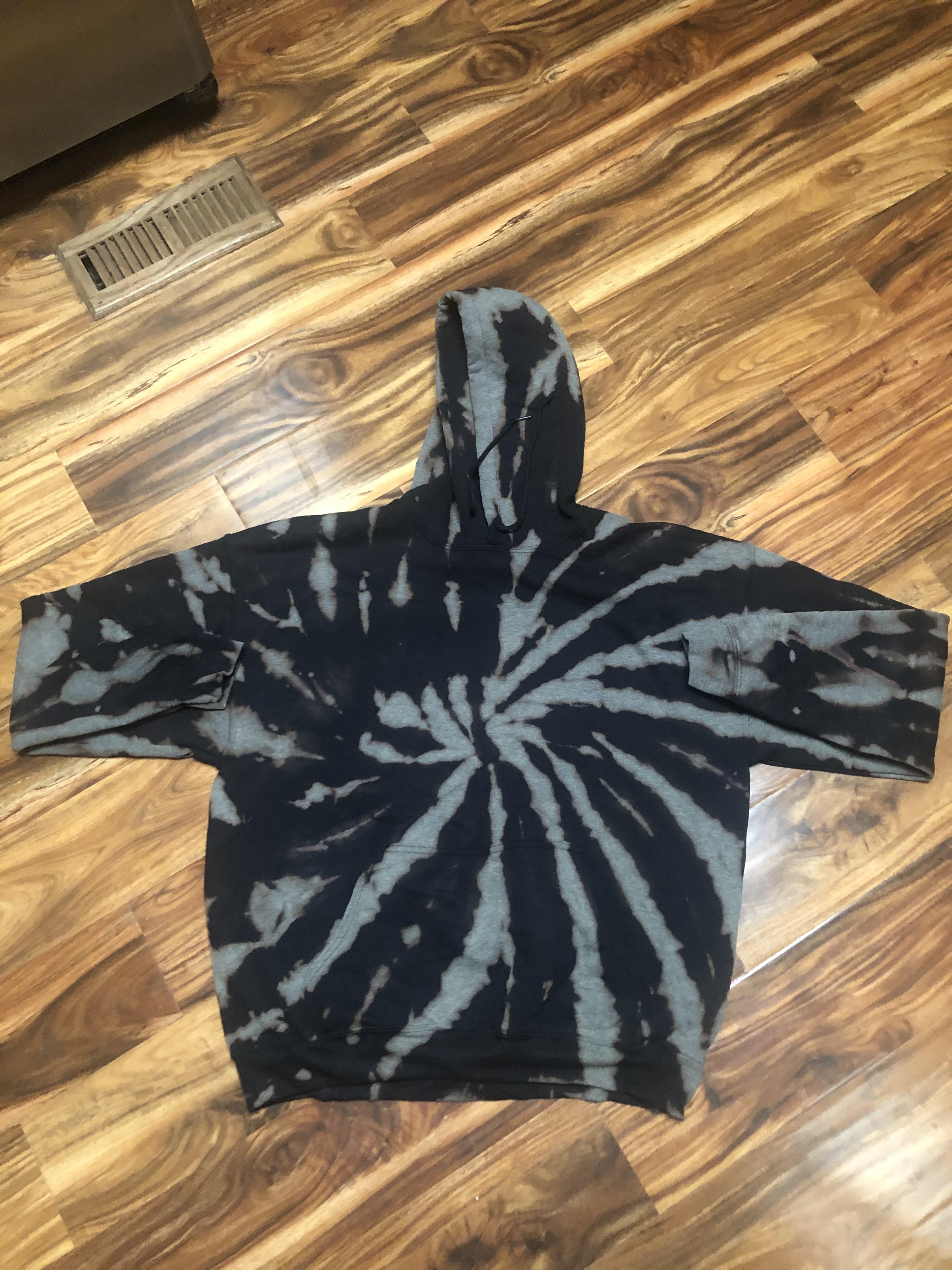 [FP] My first attempt at a bleach tie dye. The spiral could use some work, but I think it turned