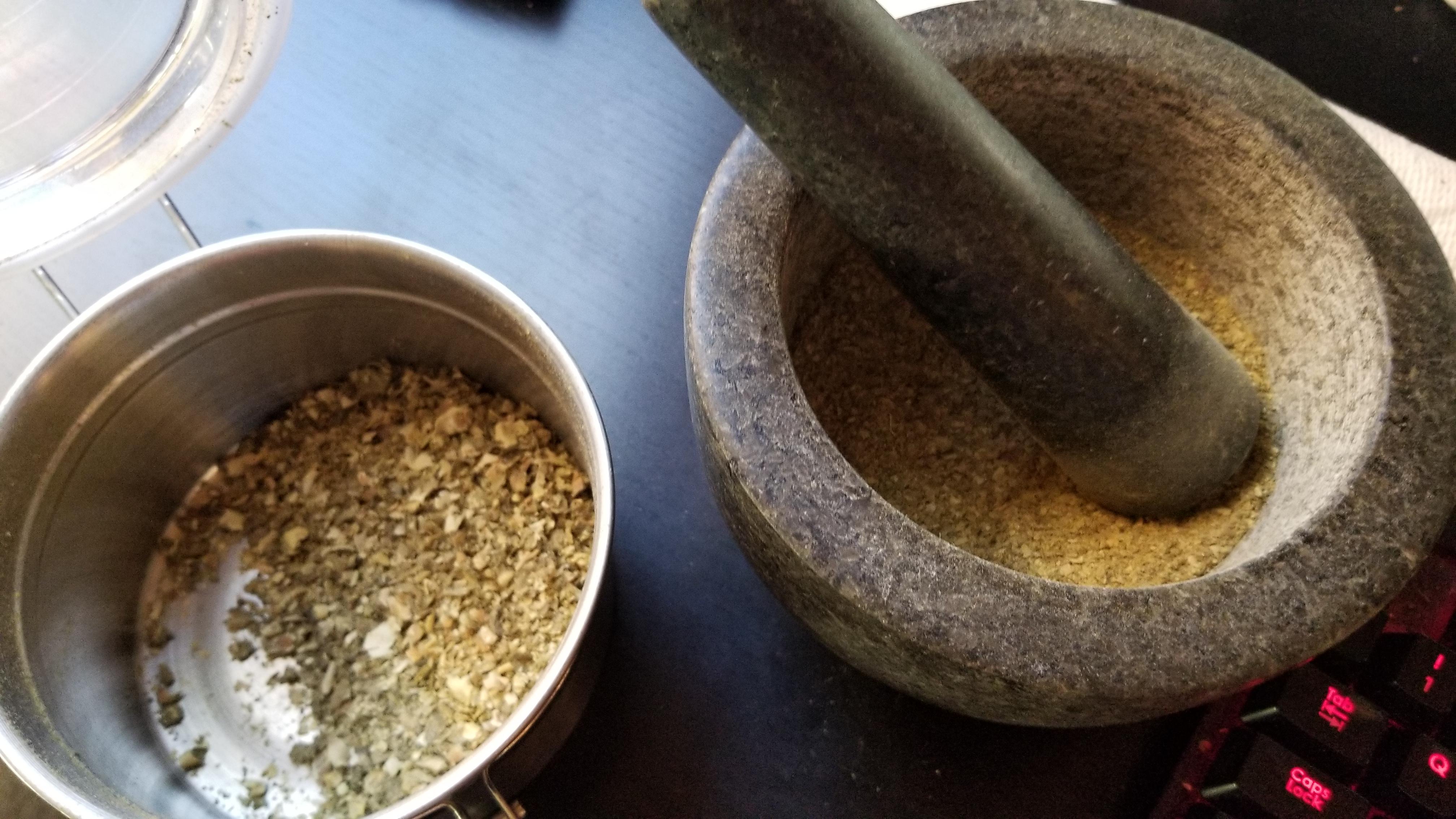 Mortar pestel grind r/mescaline
