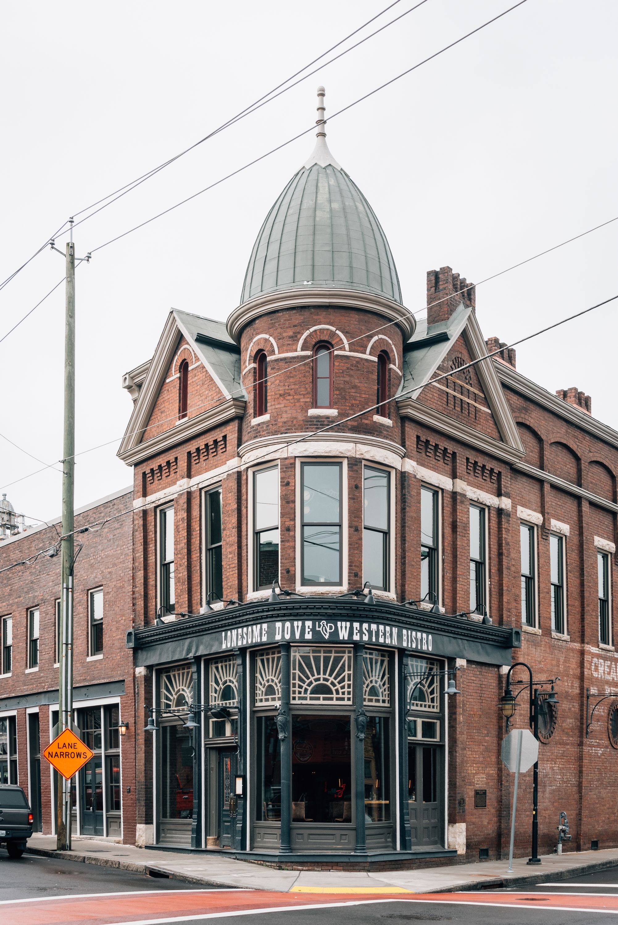 Old City, Knoxville, Tennessee [OC] r/ArchitecturePorn
