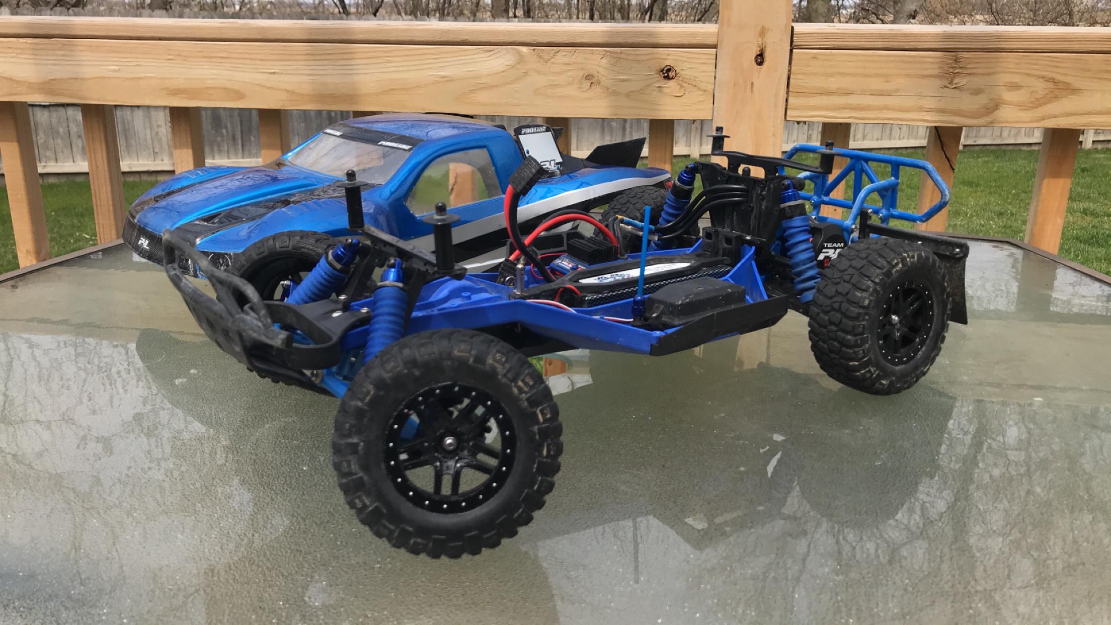 Traxxas Slash 2wd r/Traxxas