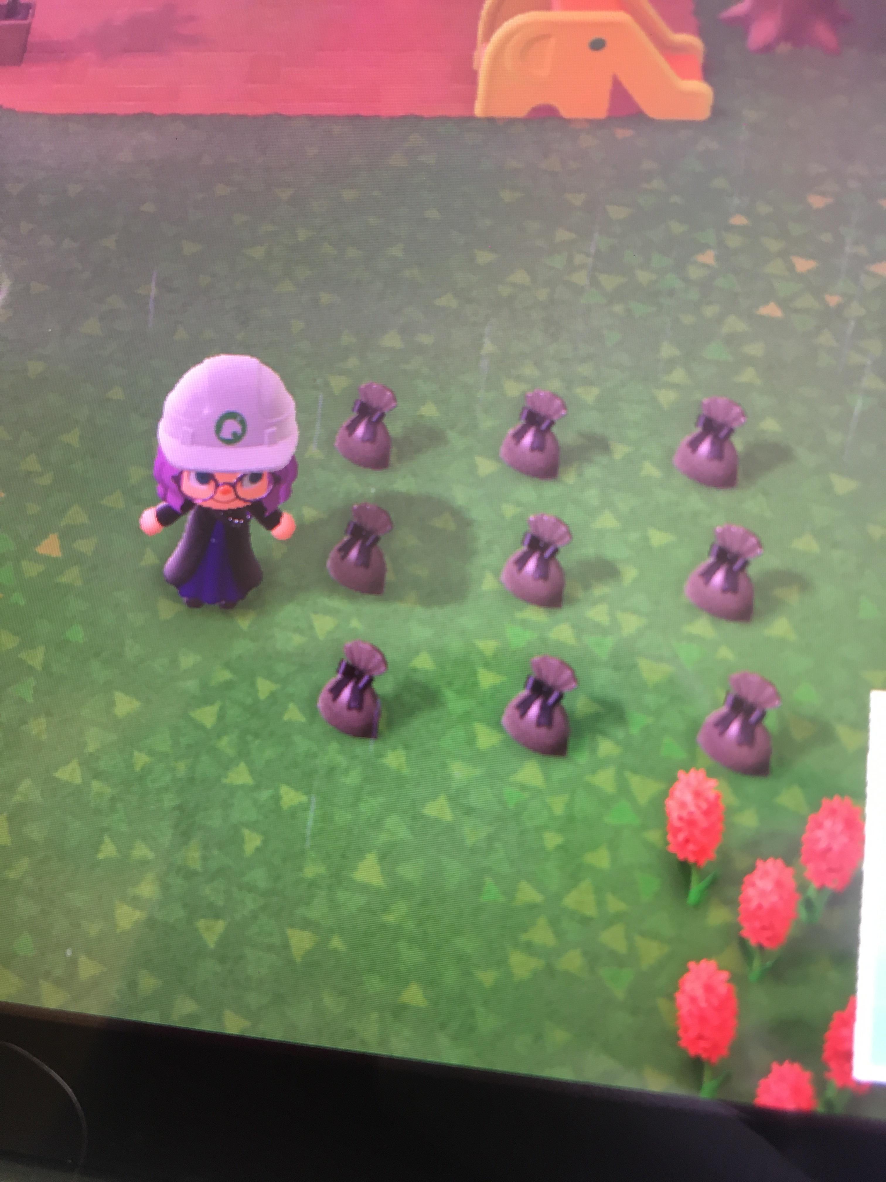 Selling mystery Saharah wallpapers and flooring! Dm me r