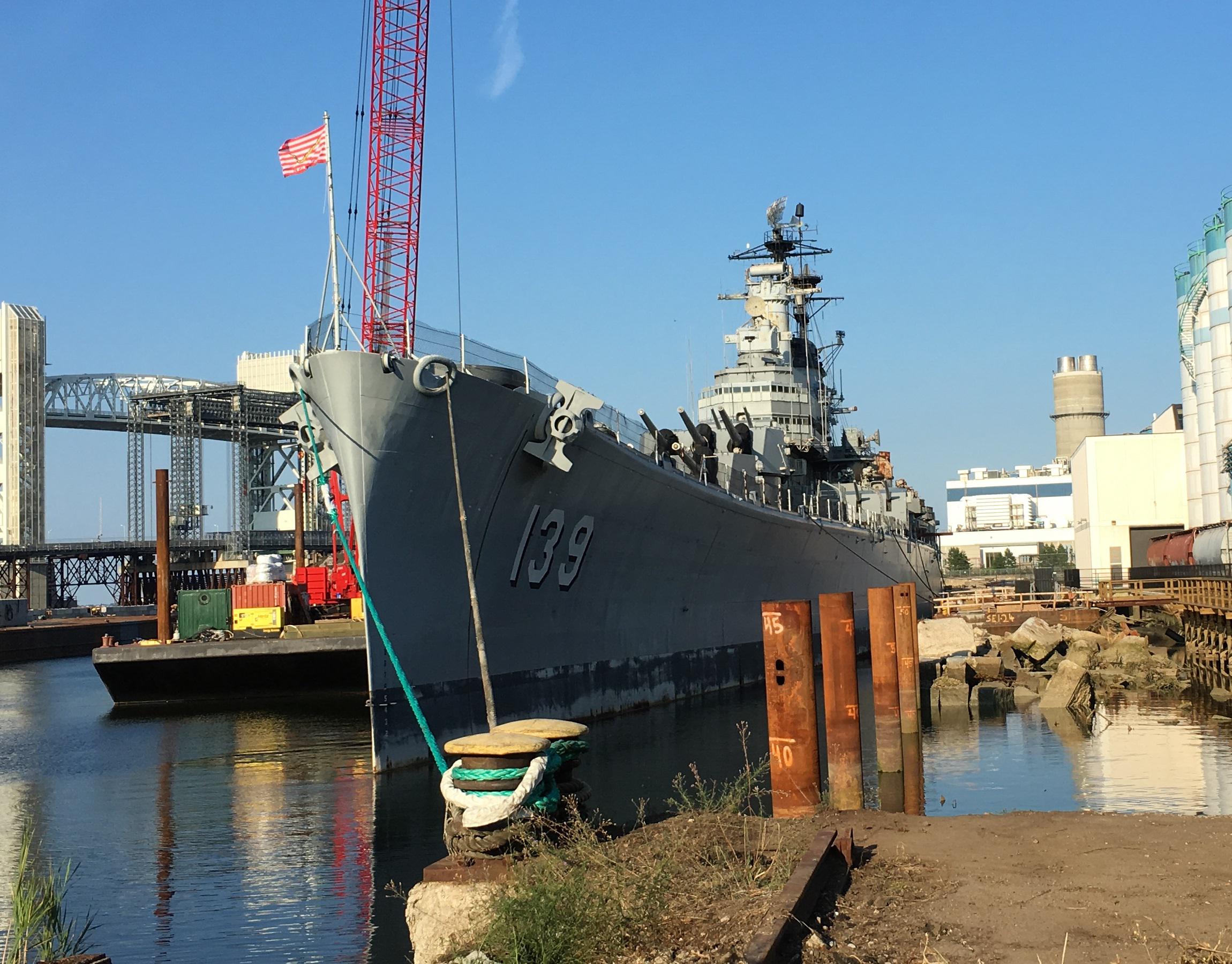 Uss Salem Ca139 Des Moines Class Heavy Cruiser