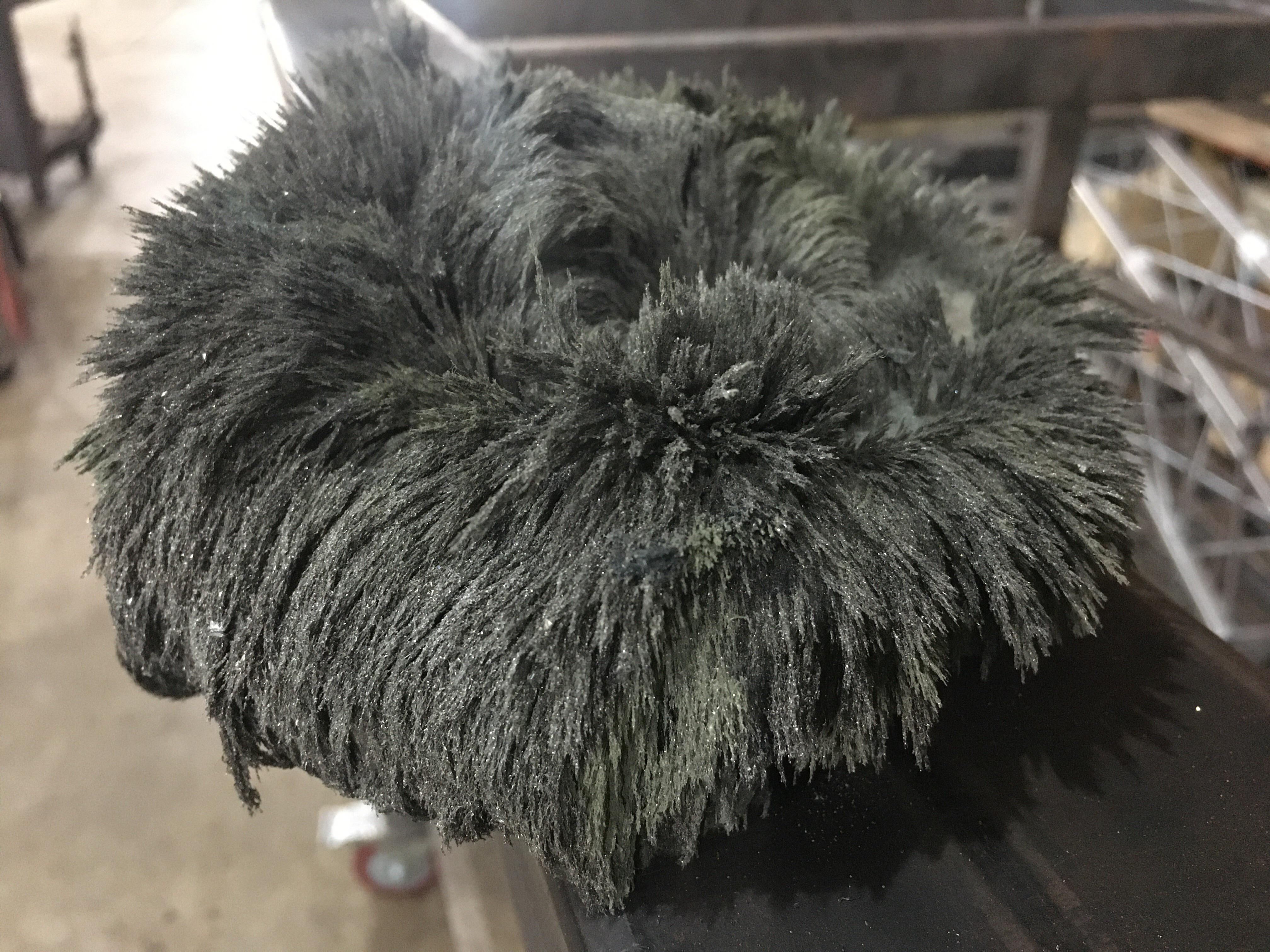 I found this somewhat interesting, metal shavings on a r