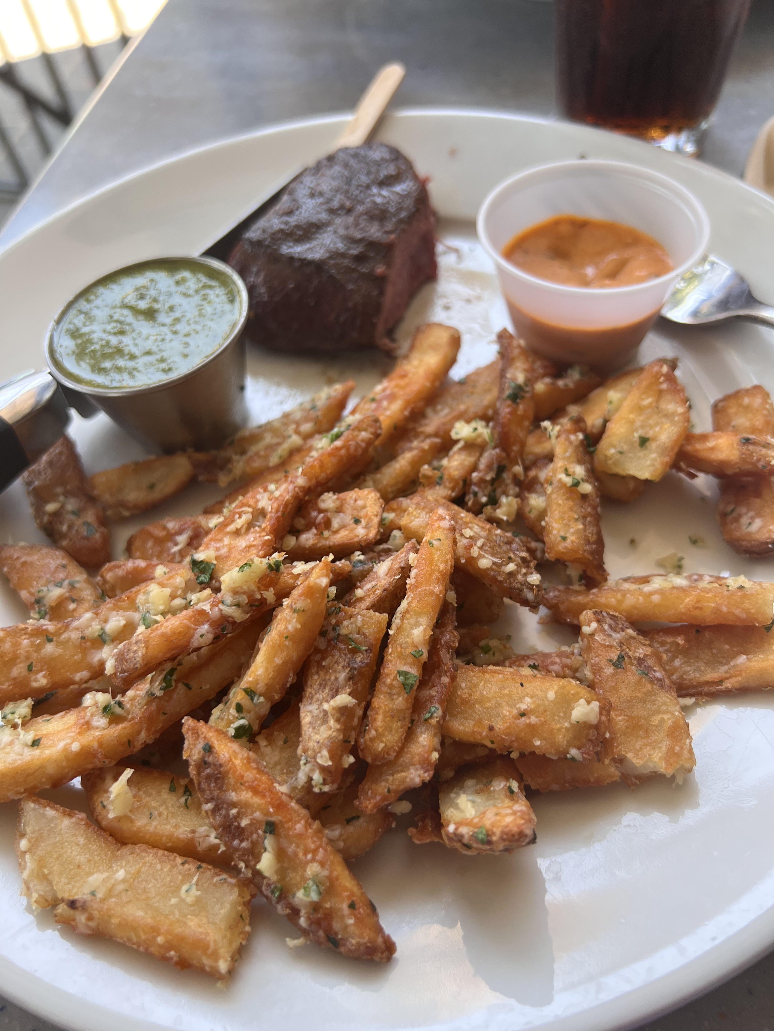 Best sit down restaurant in Disneyland? r/Disneyland