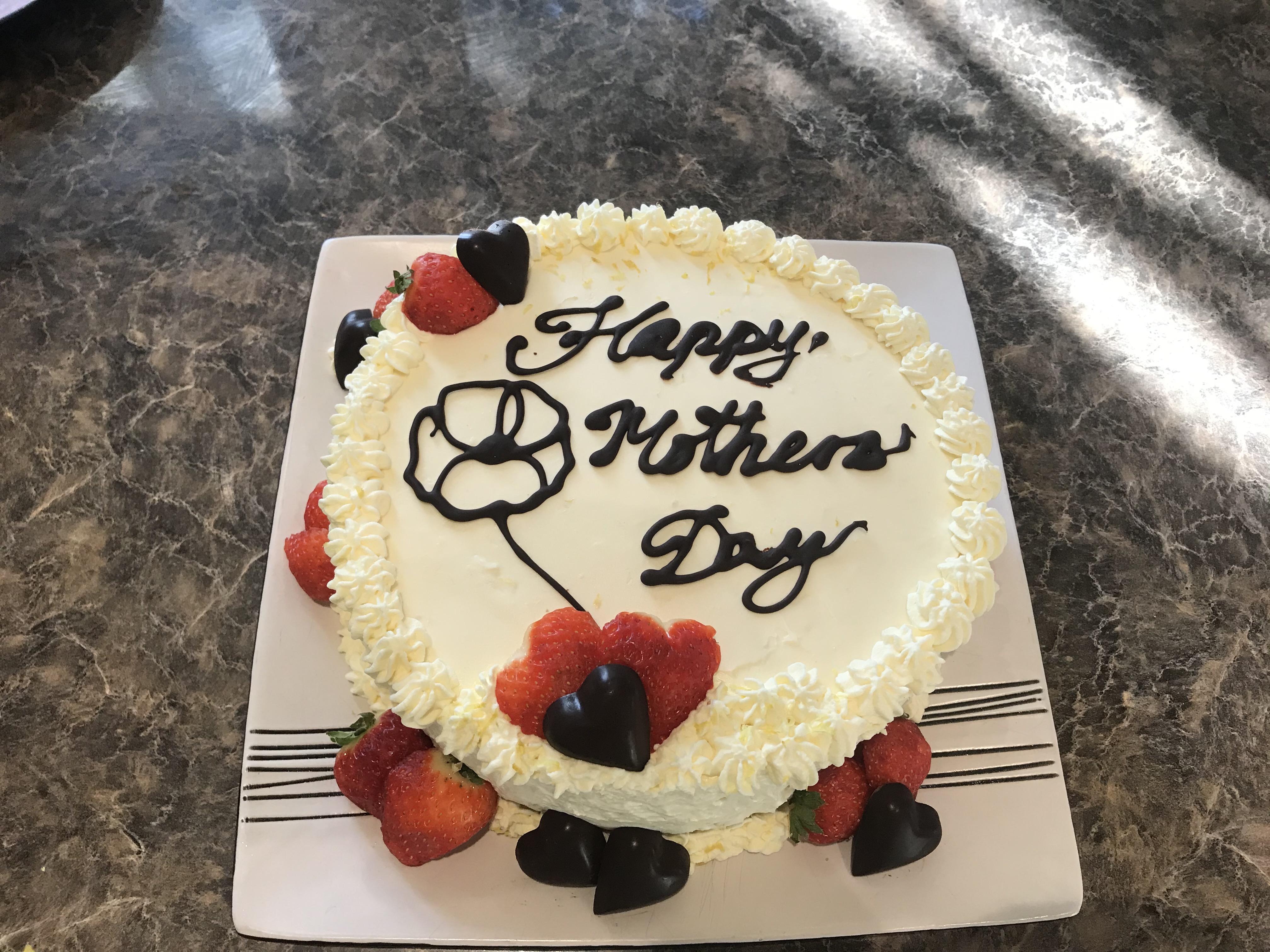 Mother’s Day nobake lemon cheesecake! First time making a cheesecake