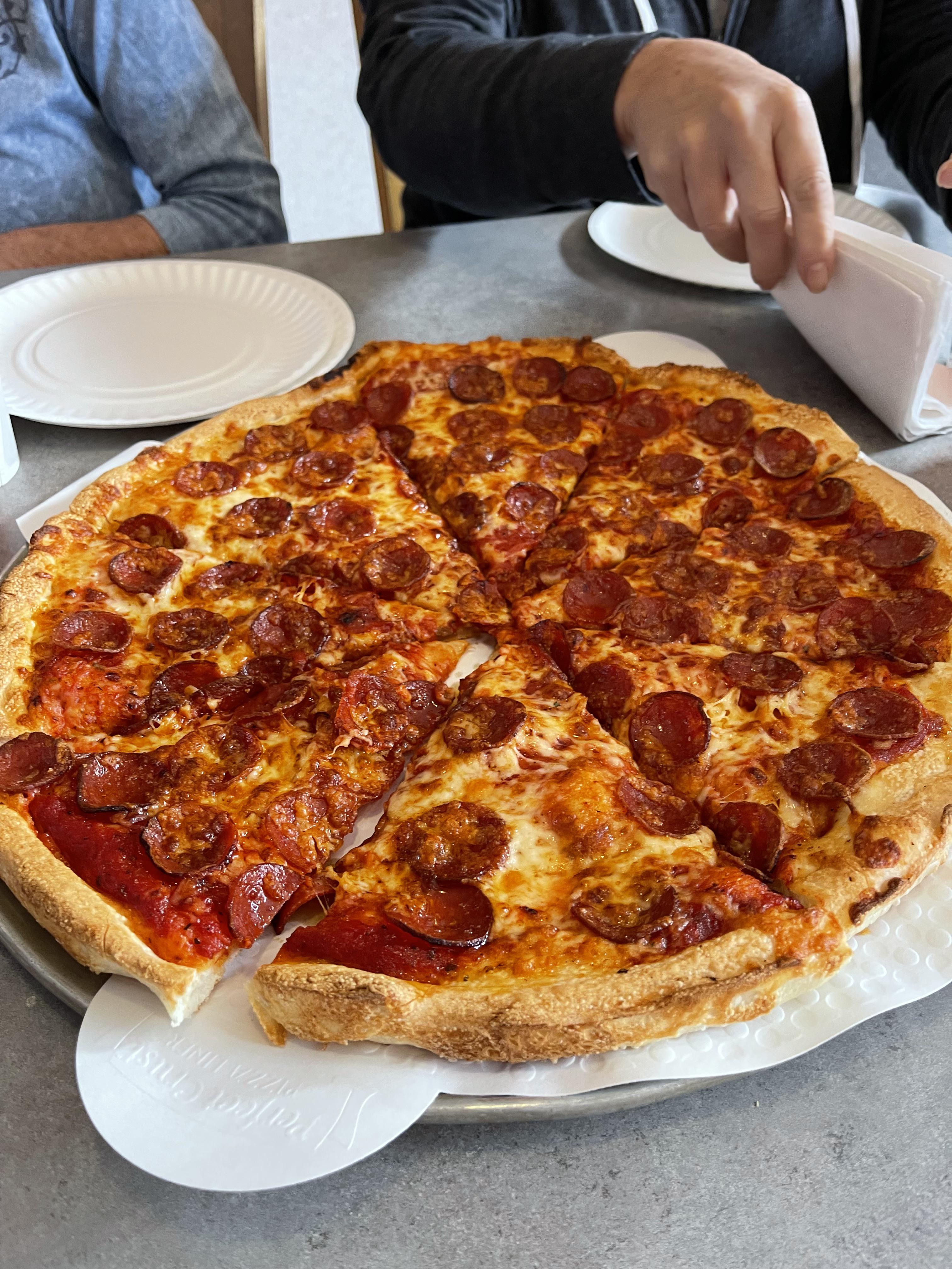 Angelos Pizzeria Bangor, Maine r/Pizza