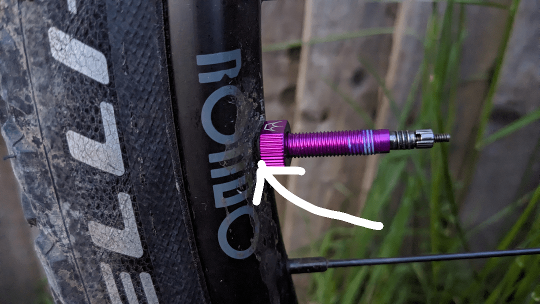 Tyre is leaking air at the tubeless valve r/bikewrench