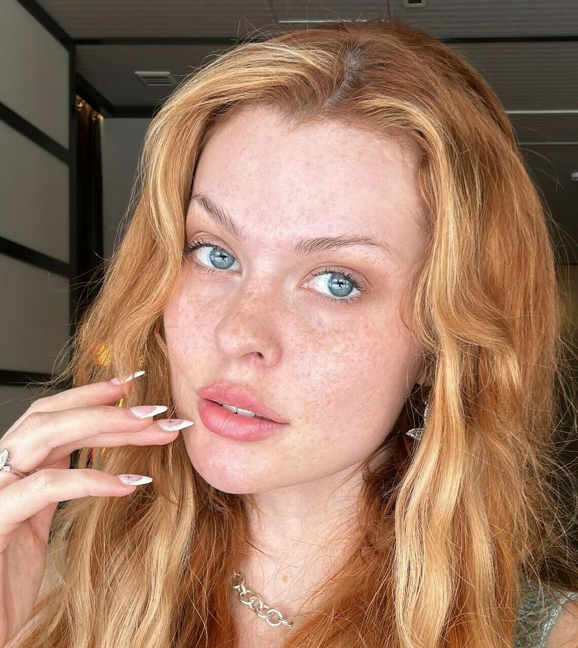 Elly Clutch : PrettyGirls