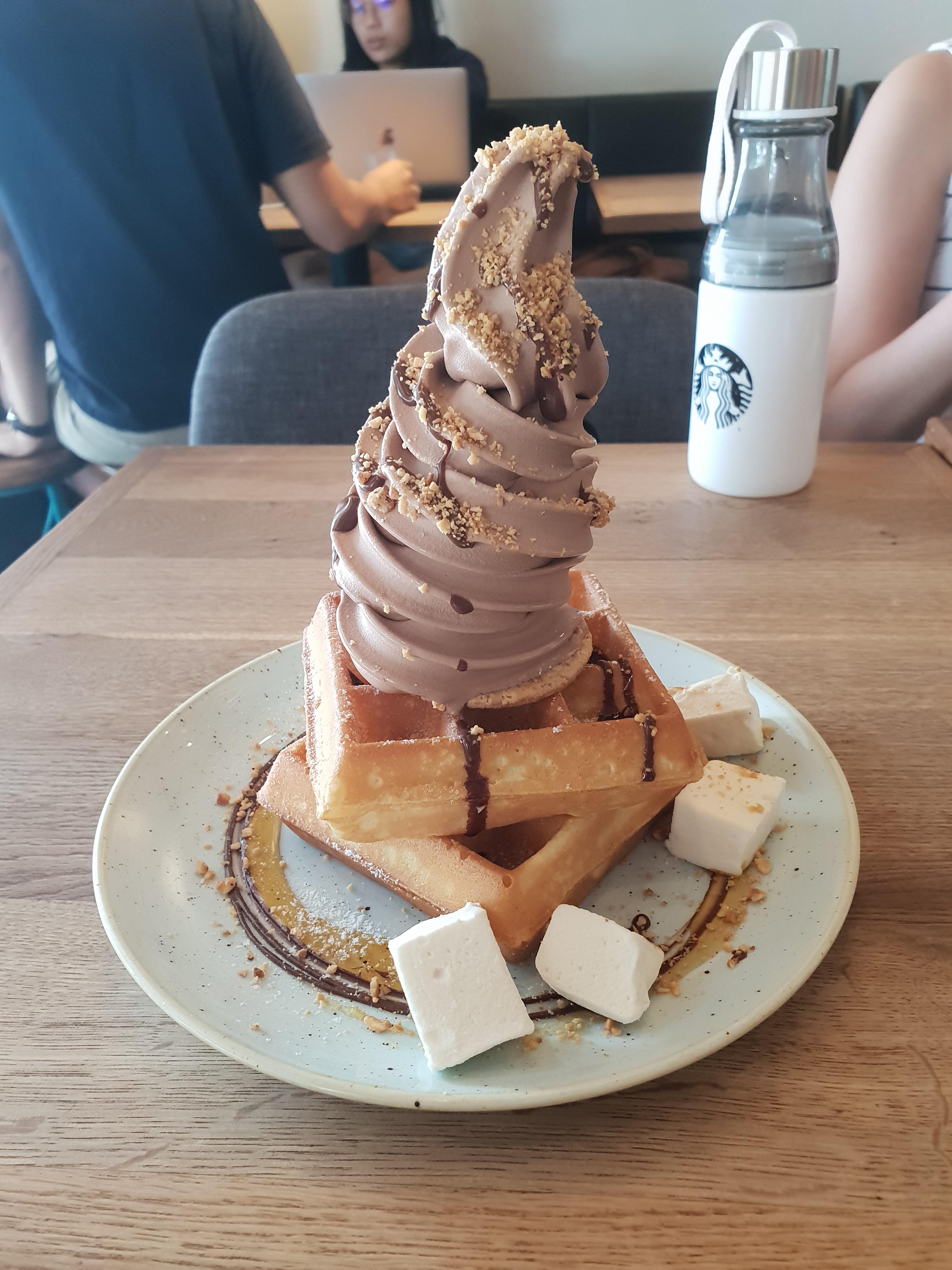 Waffles and Earl Grey ice cream (Sunday Folks, Singapore) r/FoodPorn