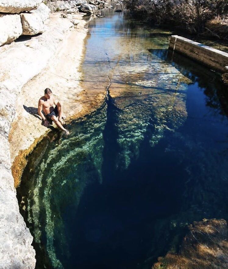 Jacobs well ,Texas r/interestingasfuck