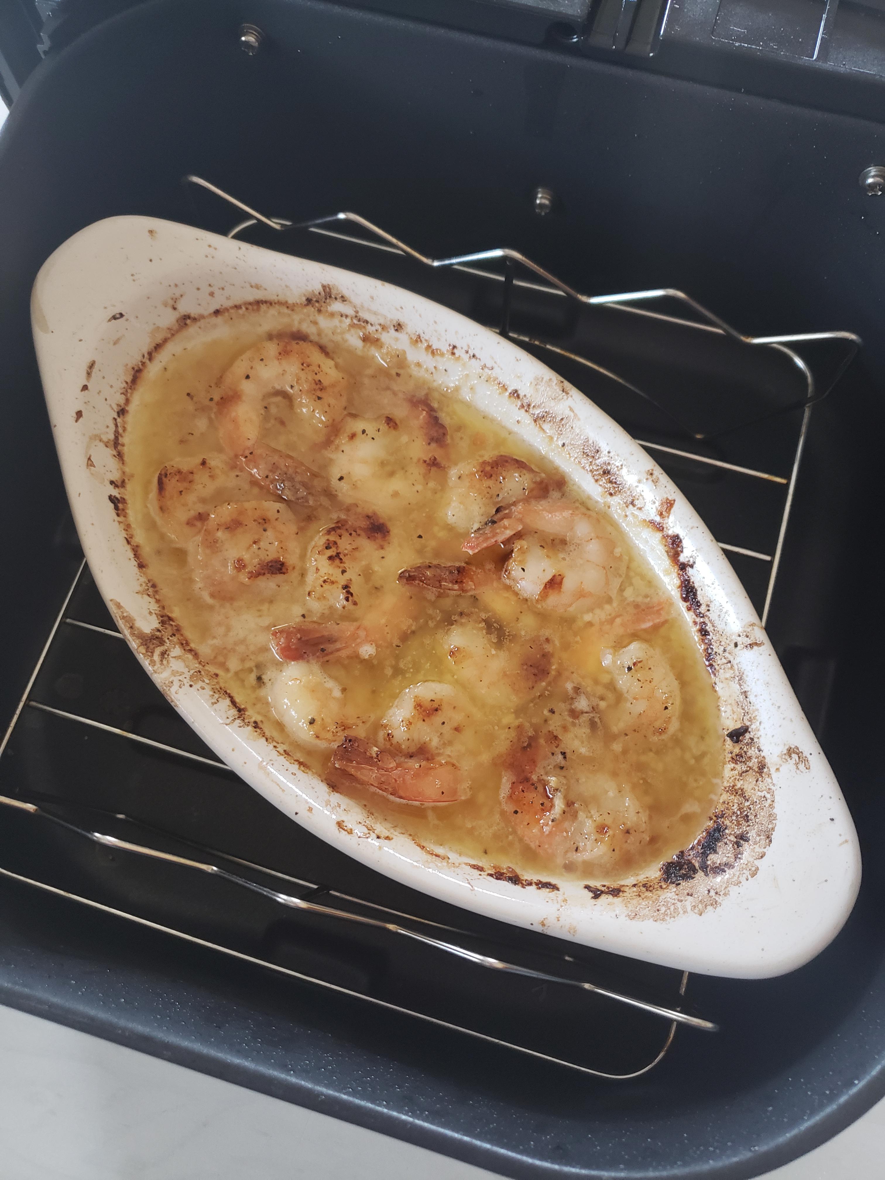 Shrimp scampi made in the airfryer. Totally the best ever. r/AirFryer