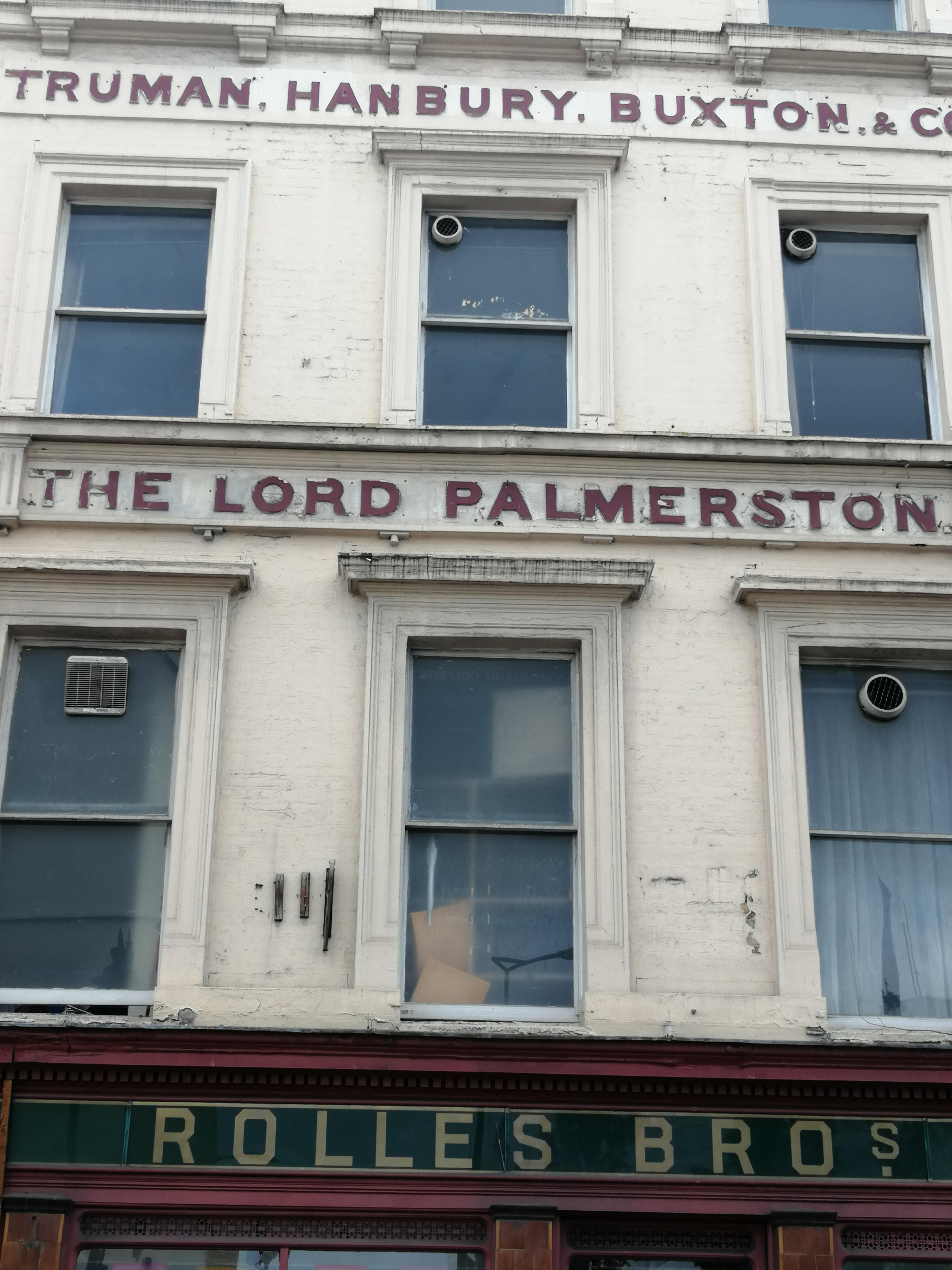 Pitt the Elder! r/TheSimpsons