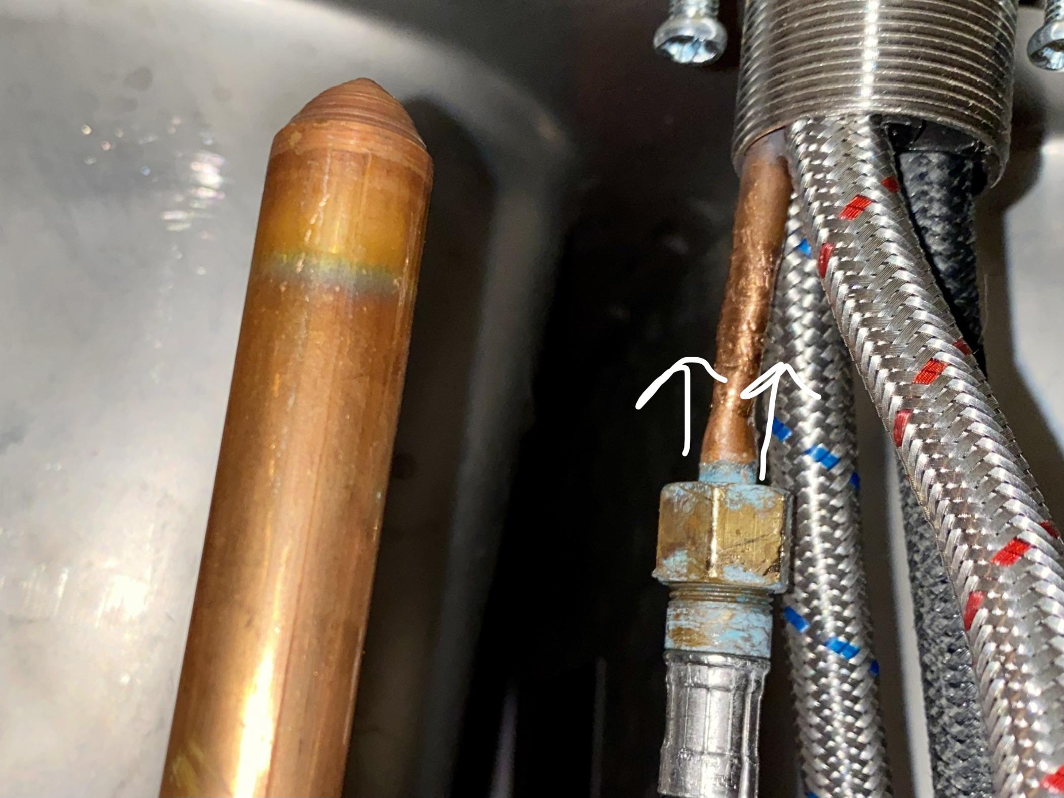 Can’t stop leak under kitchen sink. r/Plumbing