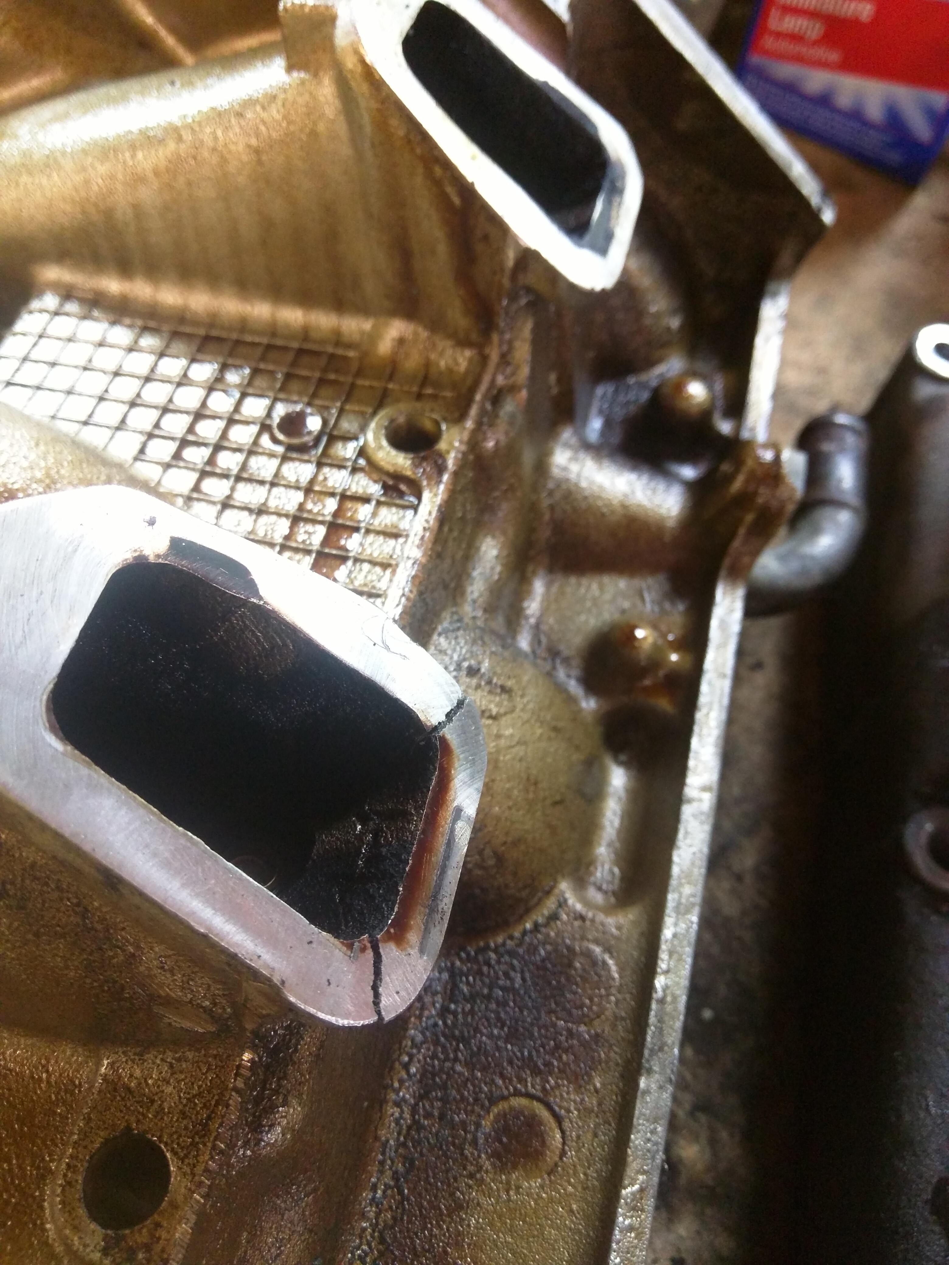 GM 3400 lower intake manifold leak, cracked manifold r