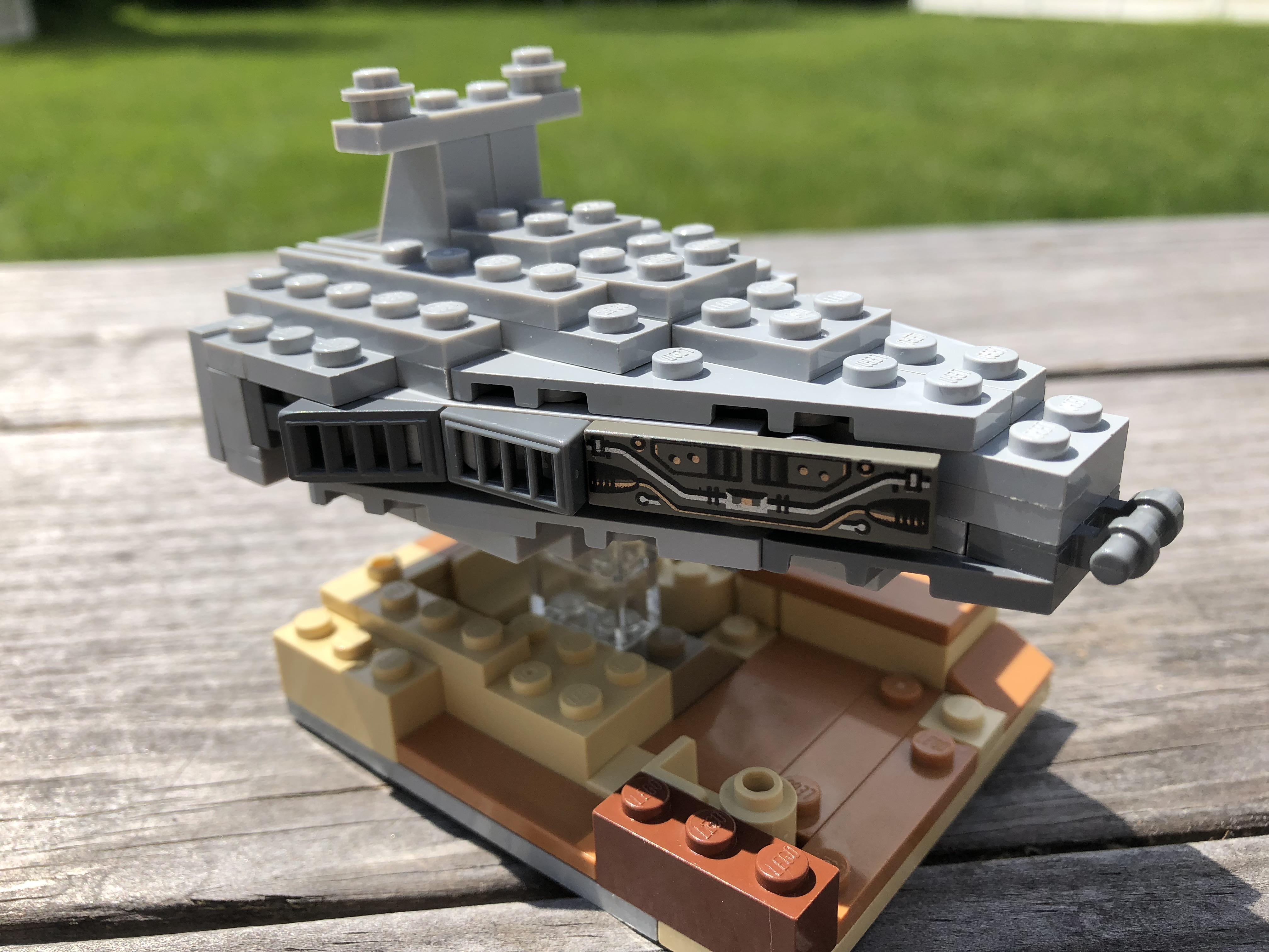 Star destroyer mini MOC (please disregard inaccuracies