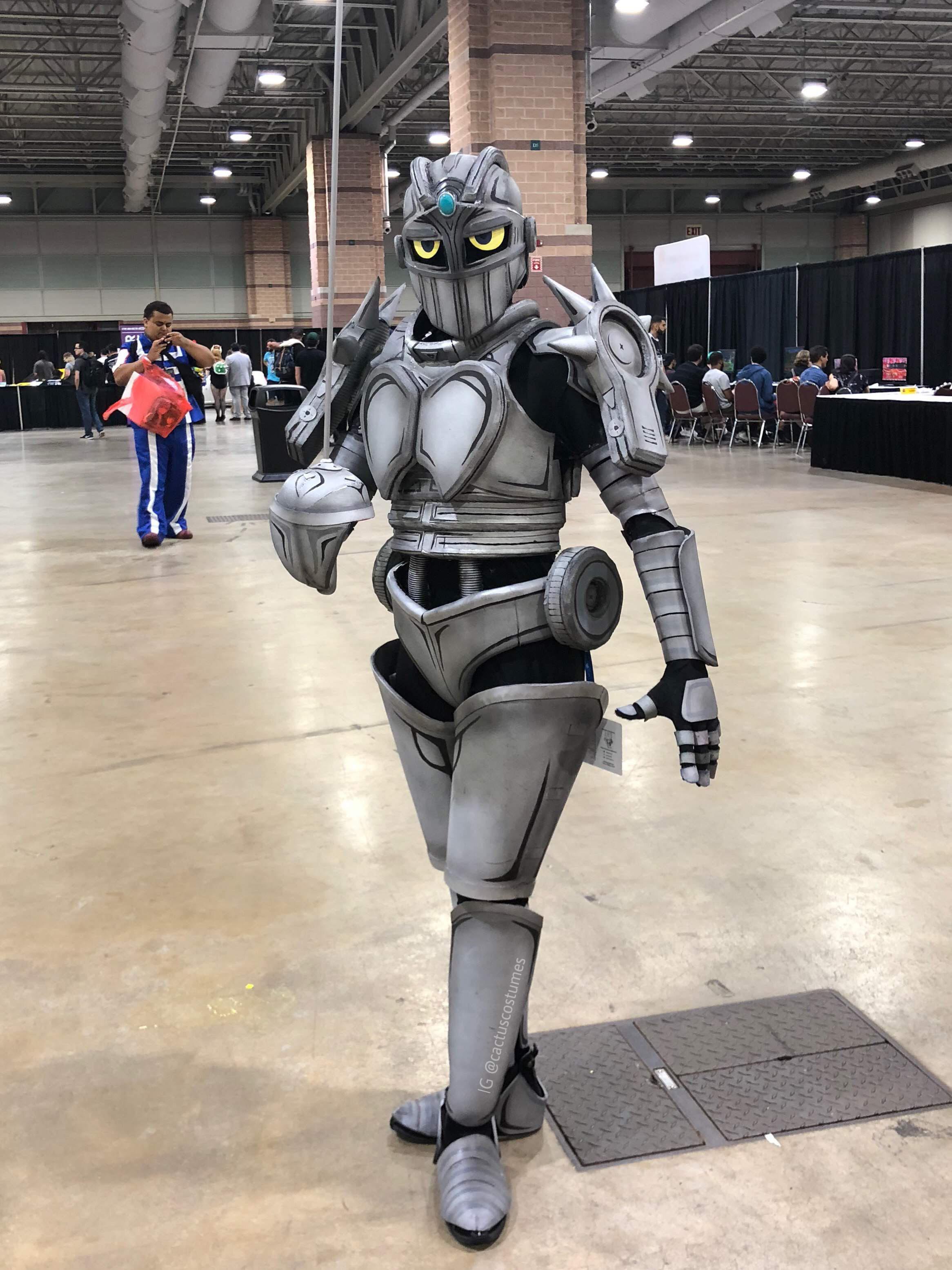 [Self] My finished Silver Chariot cosplay! r/cosplay