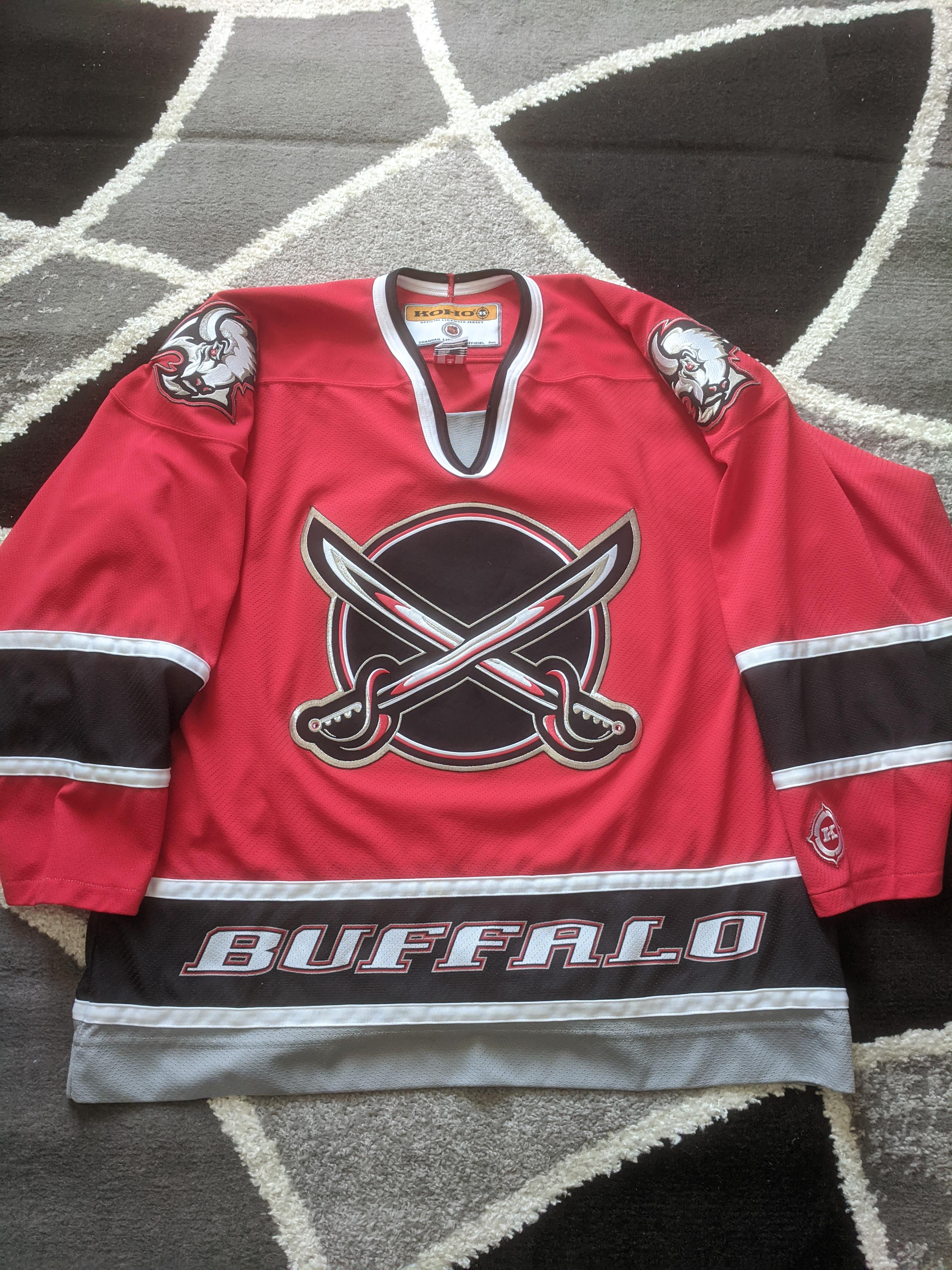 Mail day First Sabres butter knives thanks to u/skubiedoo r/hockeyjerseys