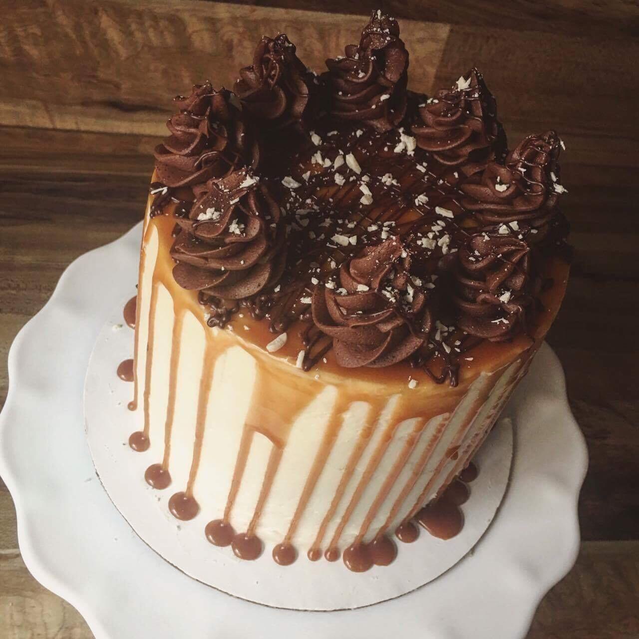 [Homemade] Salted Caramel Chocolate Cream Cheese Cake food