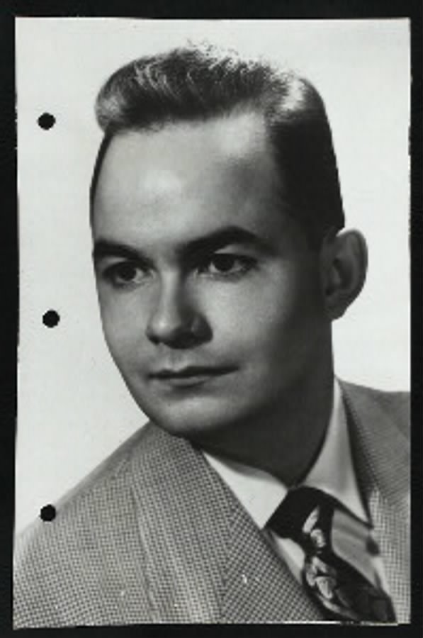 Calvert DeForest, a.k.a. Larry "Bud" Melman, c. 1940s OldSchoolCool