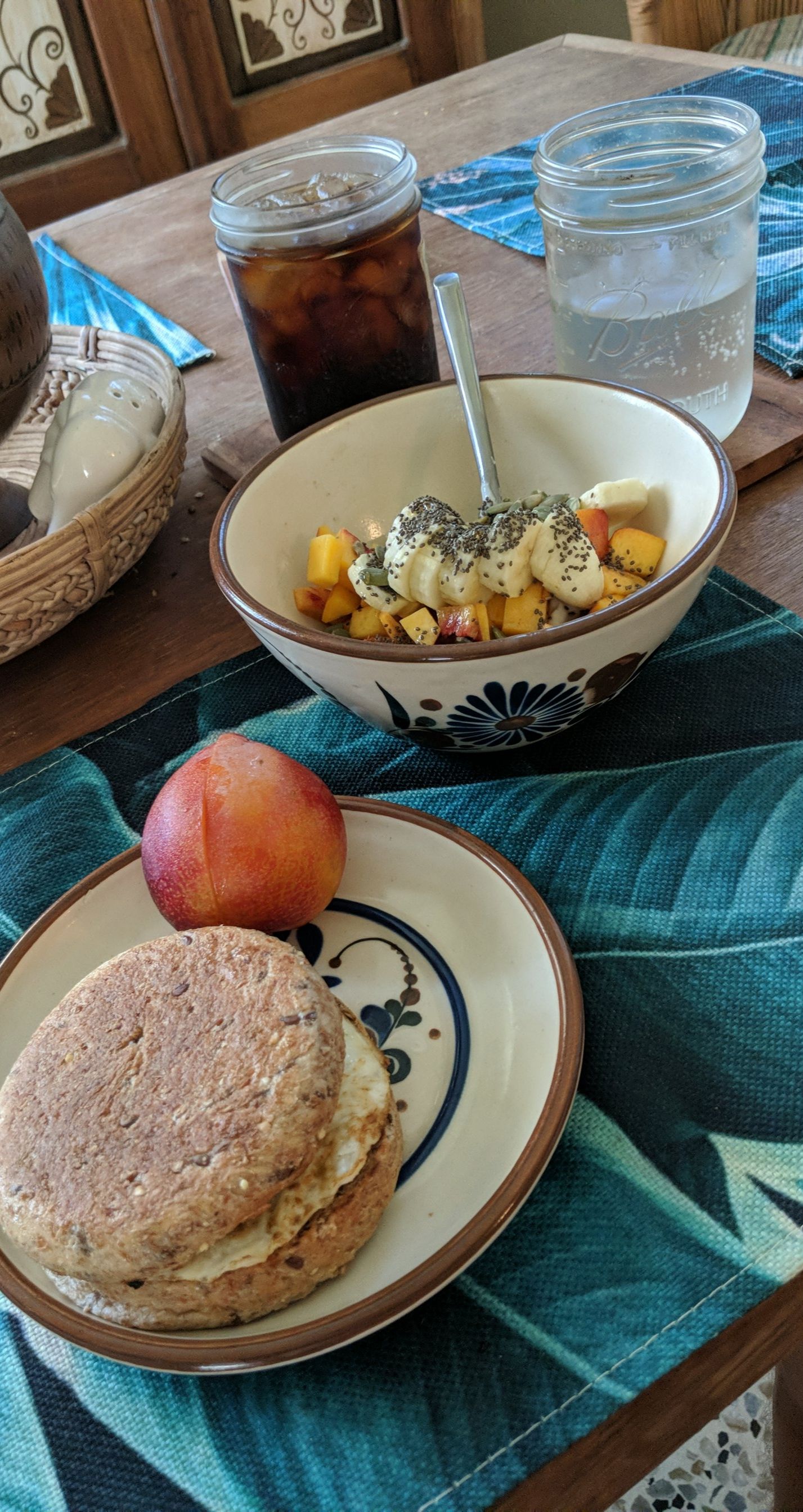 The typical pre gym breakfast r/HealthyFood