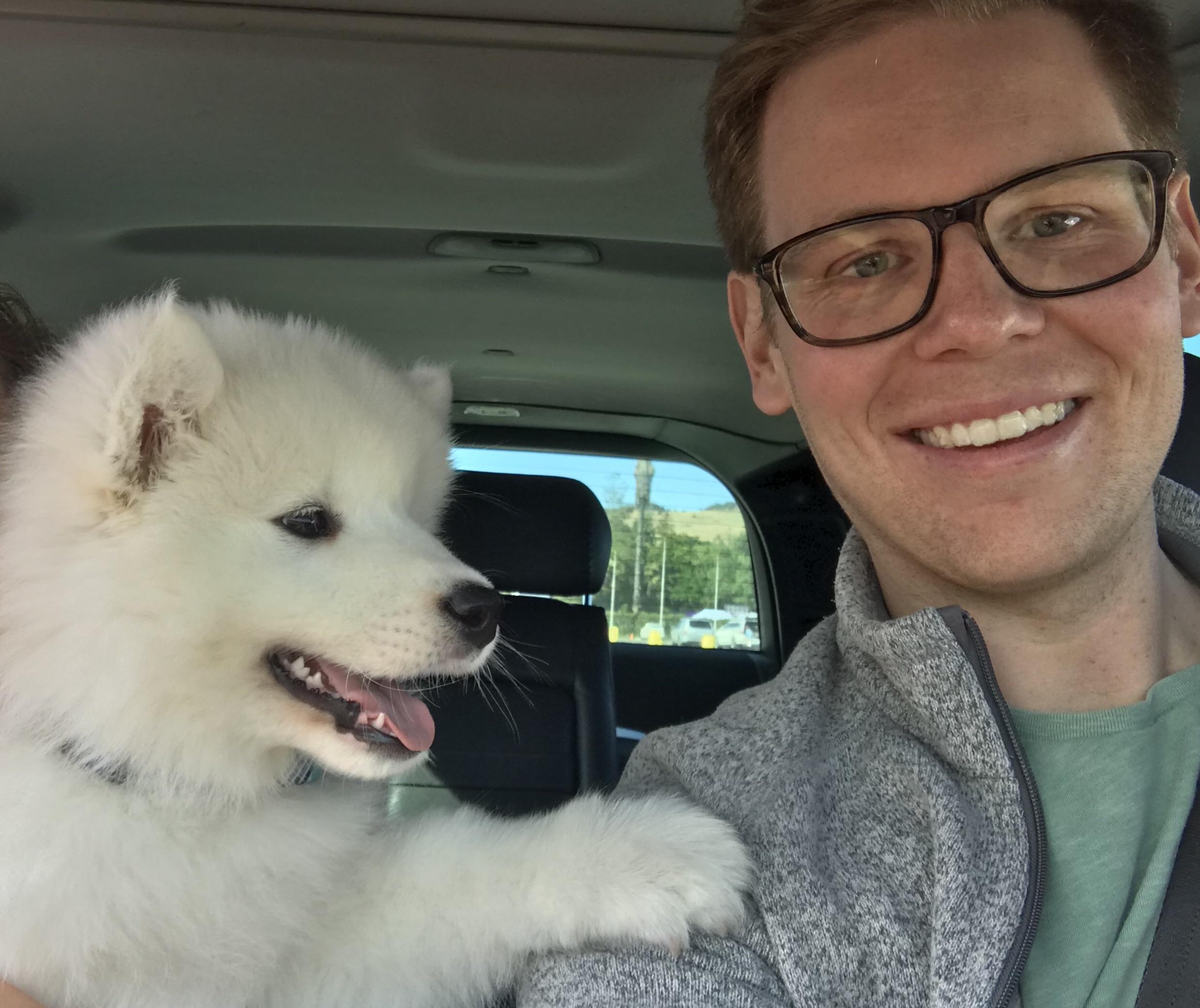 Taking this baby cloud home with me r/aww