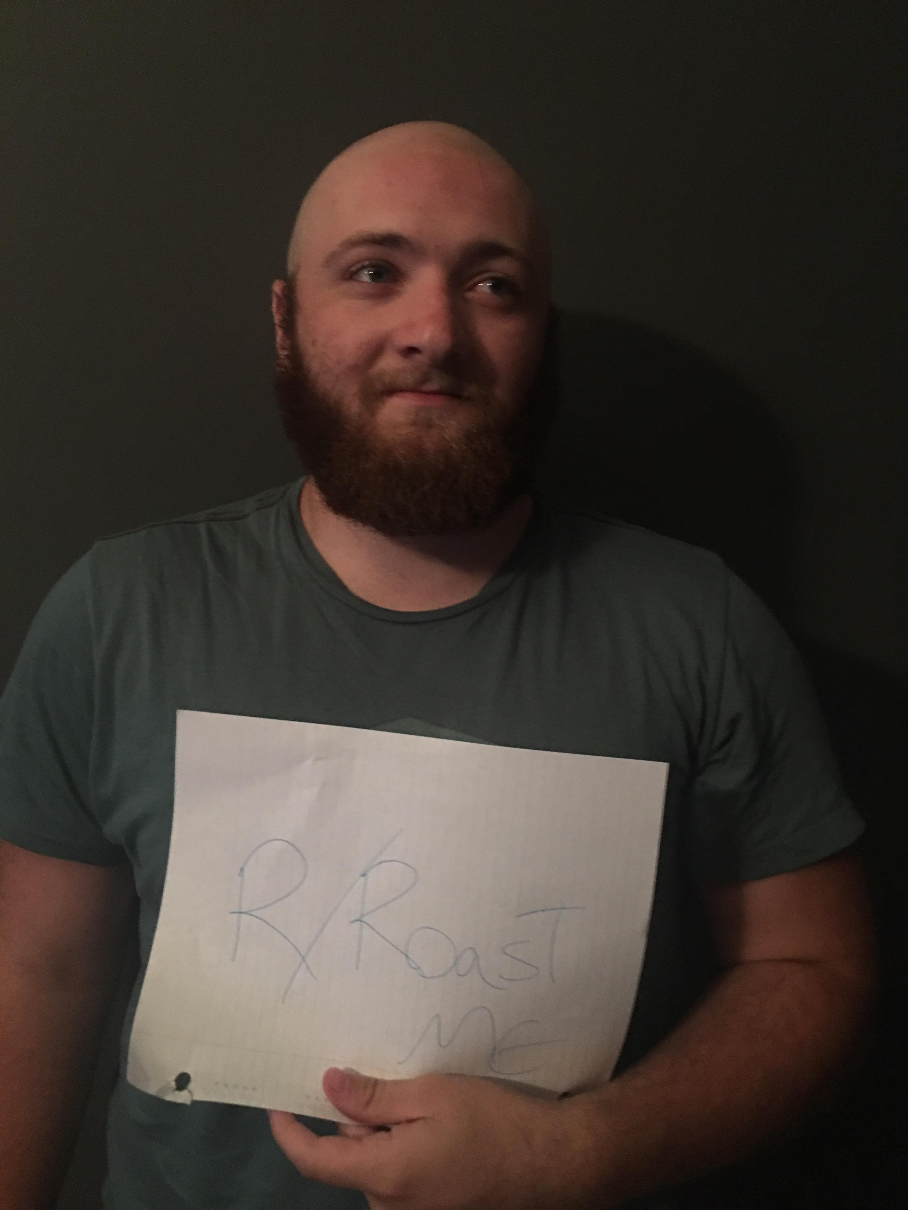 Roast my 19 year old bald friend r/RoastMe
